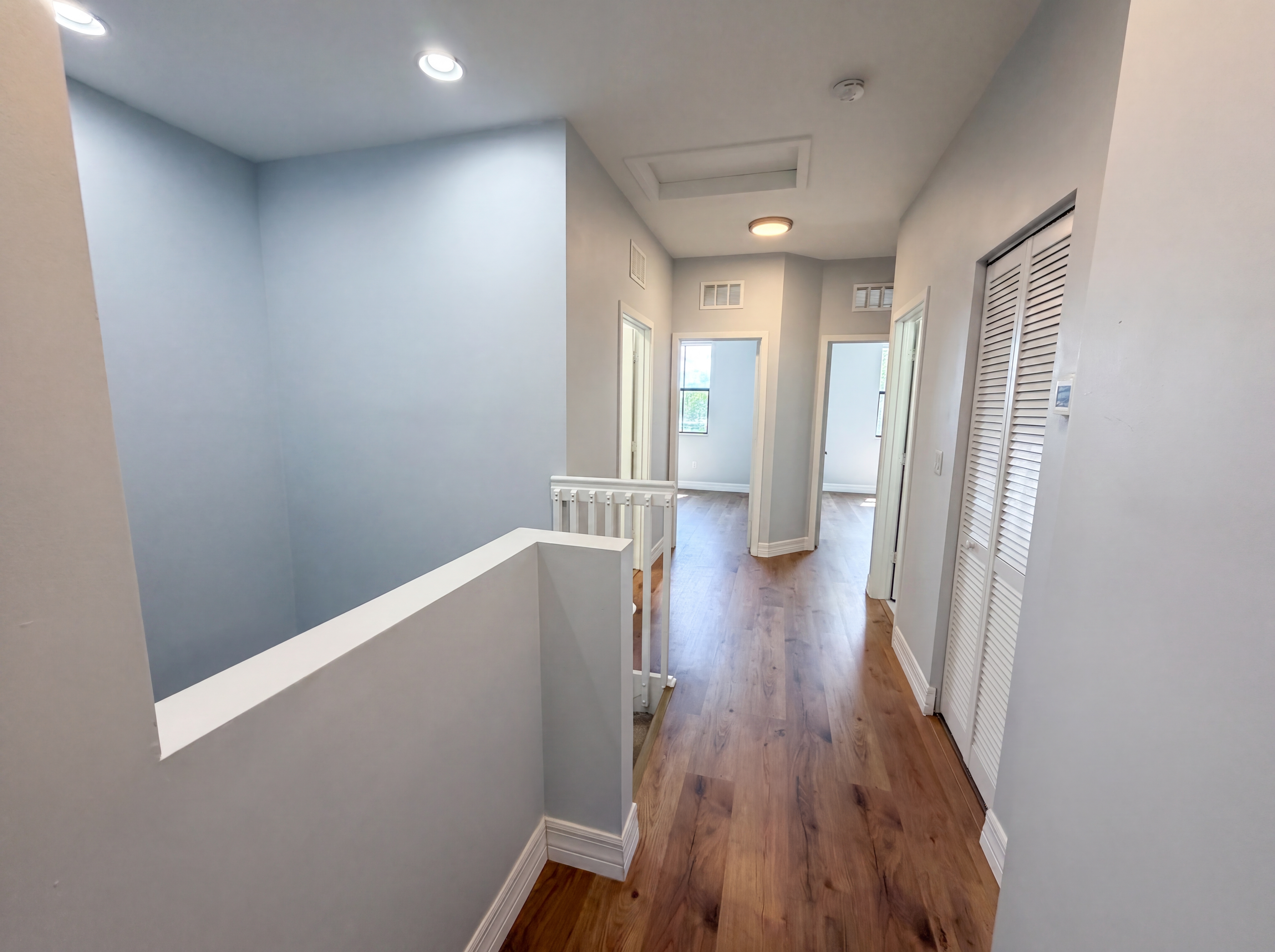 Photo 10 of 26 of 5213 NW 50th Ter, Tamarac, FL