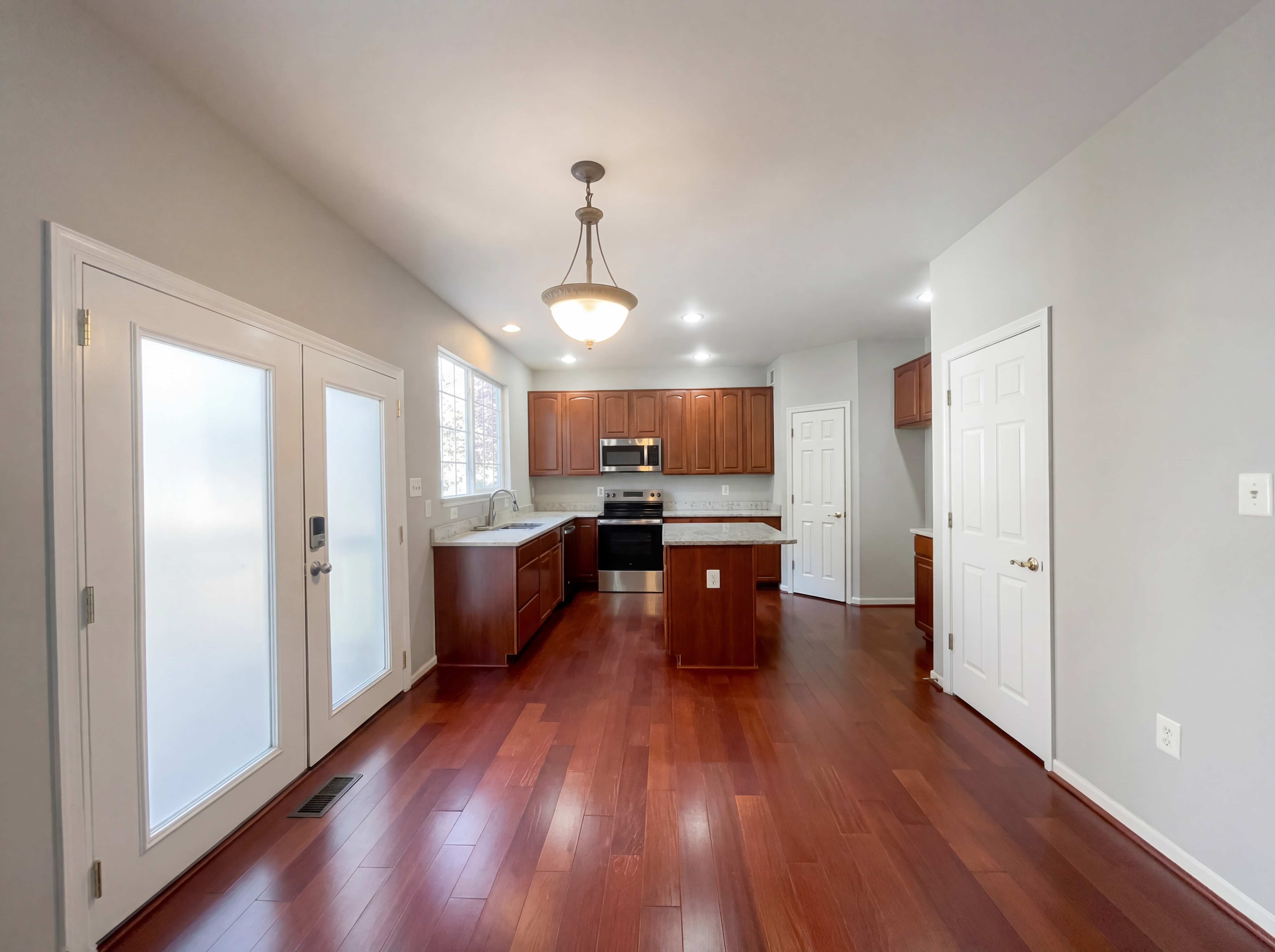 Photo 19 of 51 of 9300 Bradley Ct, Manassas Park, VA