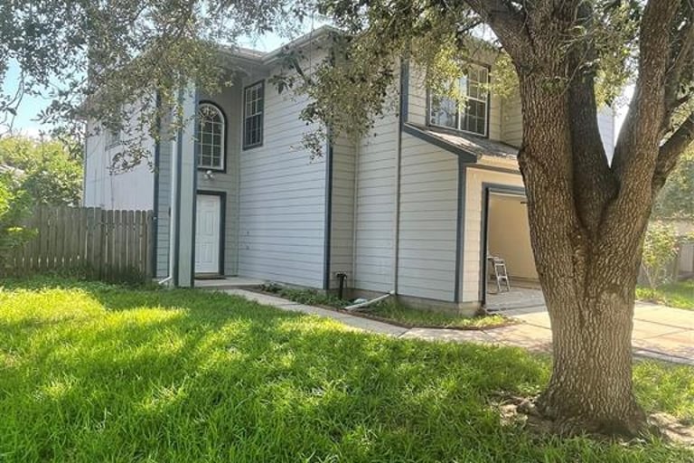 default property photo