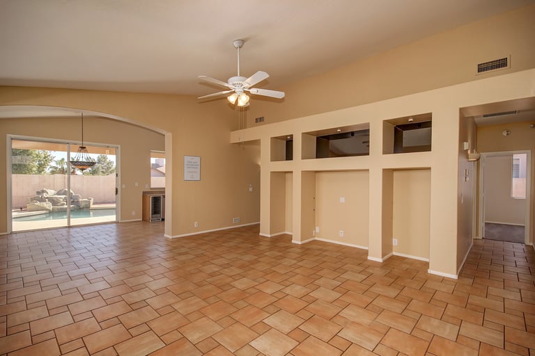 Photo 7 of 24 - 717 N Gregory Pl, Chandler, AZ 85226