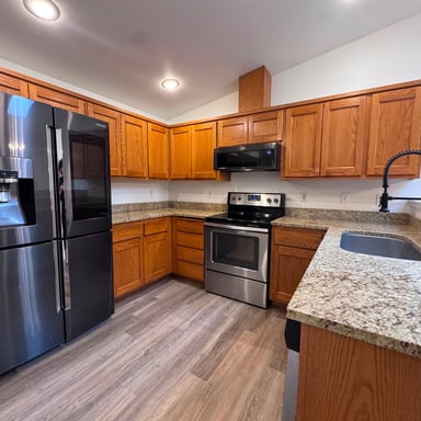 Property photo 2 of 9105 176th St NW # B