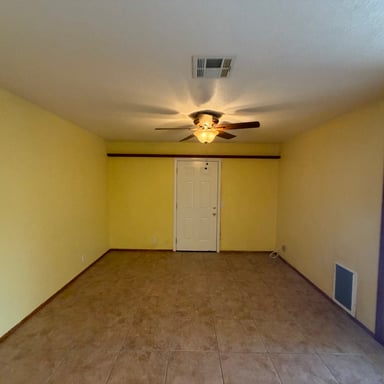 Property photo 3 of 41219 Tava Ln