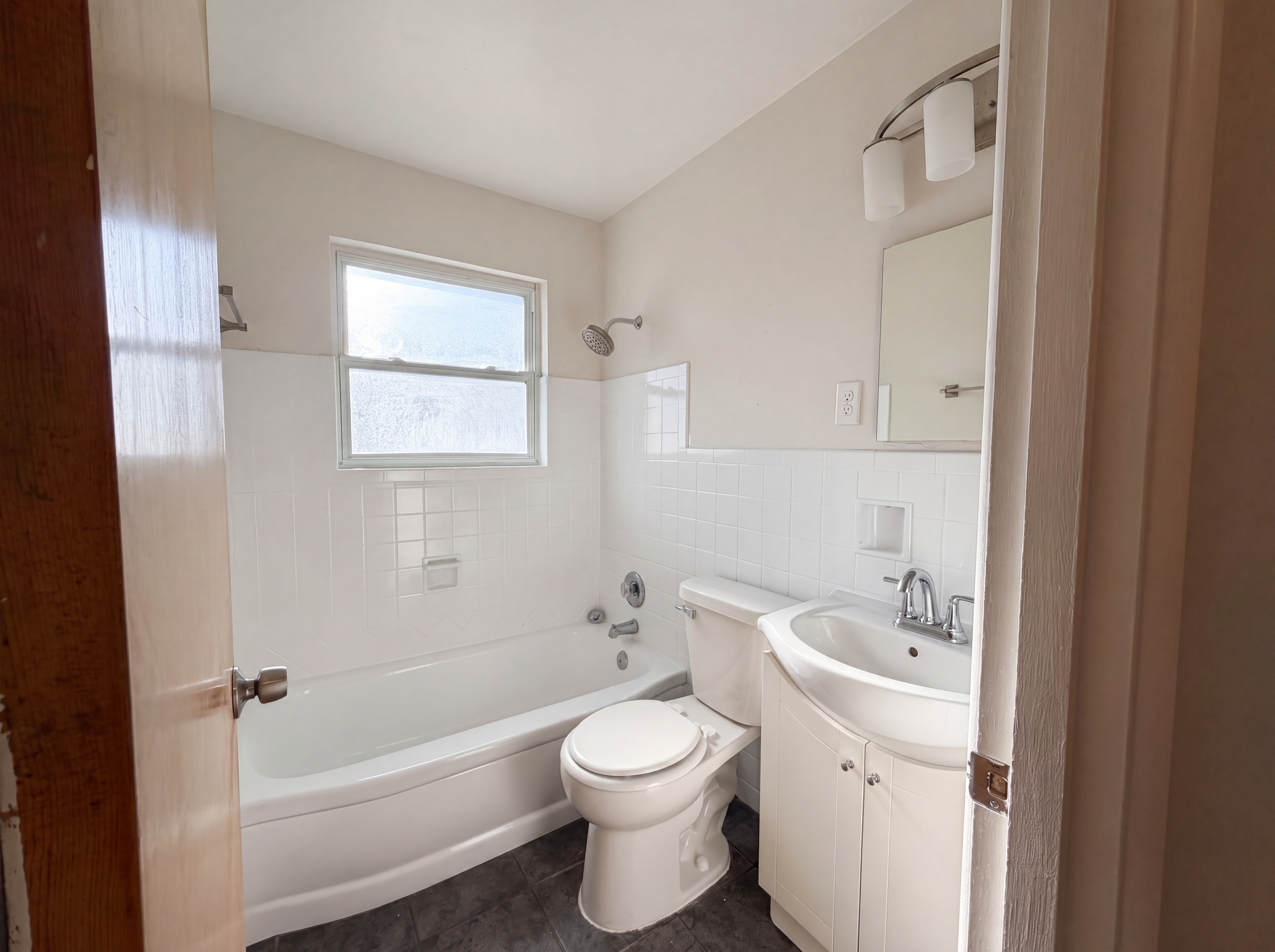 Photo 10 of 18 of 1136 Burch Ln, Saint Louis, MO