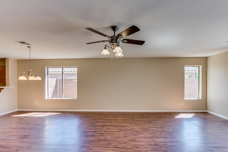 Photo 11 of 37 - 6934 S Skylark Ln, Buckeye, AZ 85326