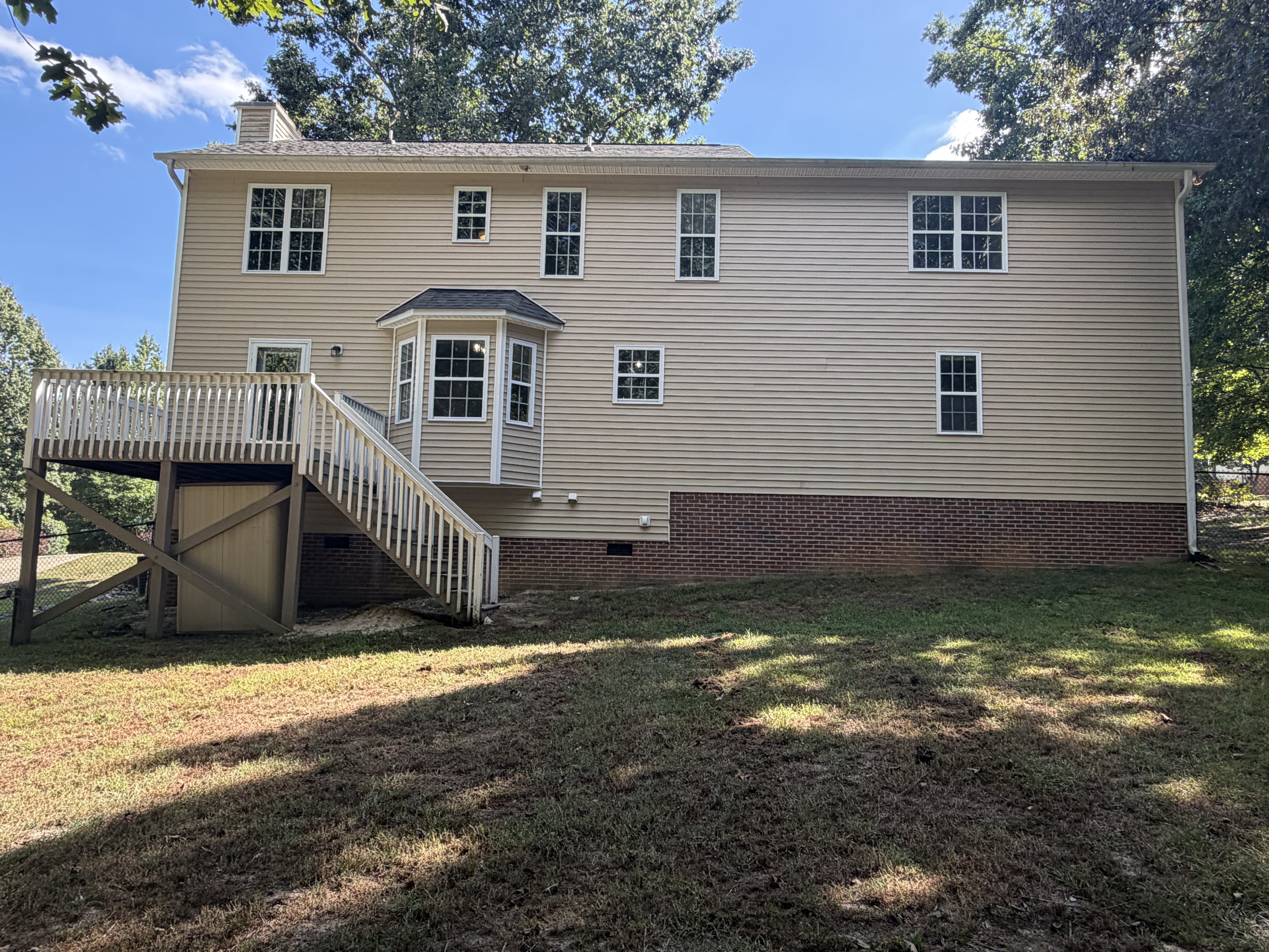 Photo 5 of 18 of 255 Rocky Point Ct, Fuquay Varina, NC