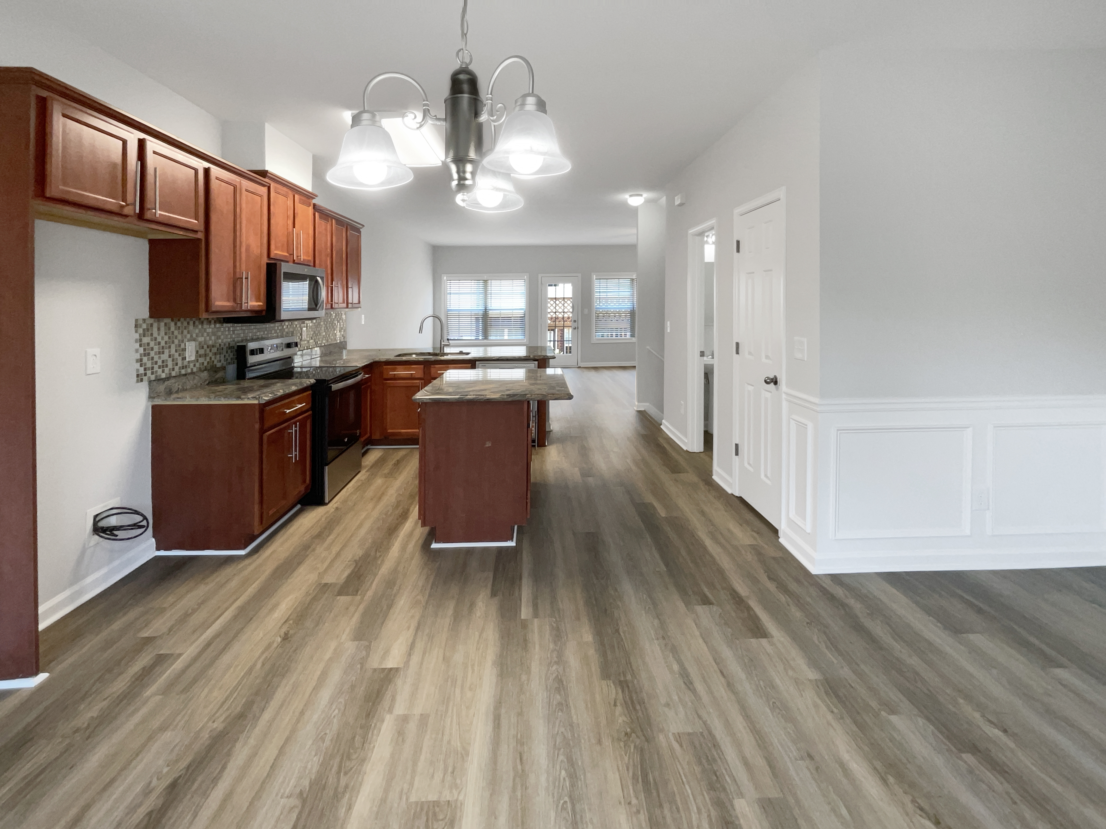 Photo 29 of 52 of 1622 Halliard Dr, Lawrenceville, GA