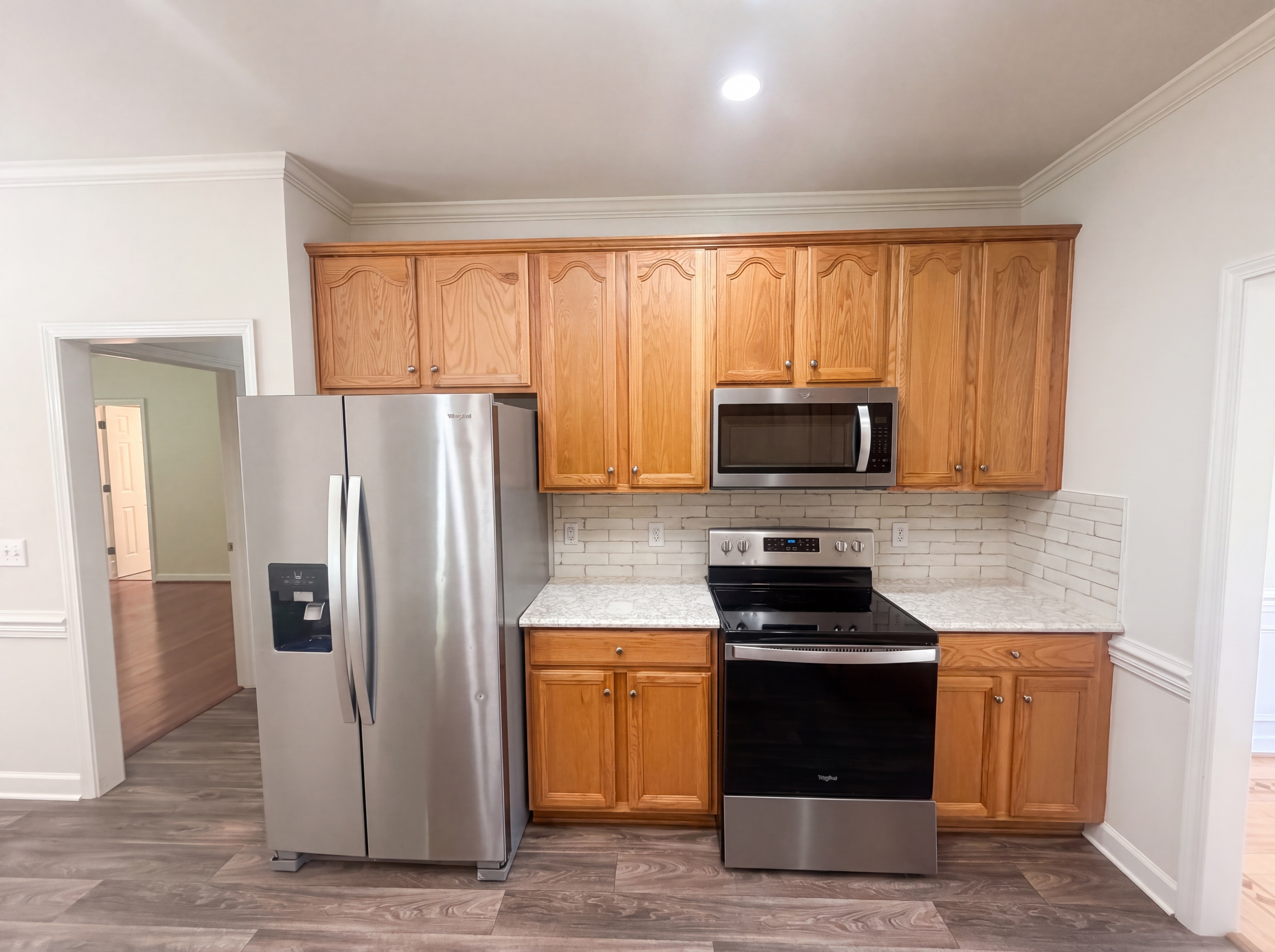 Photo 7 of 33 of 6120 Tennyson Dr, Kernersville, NC