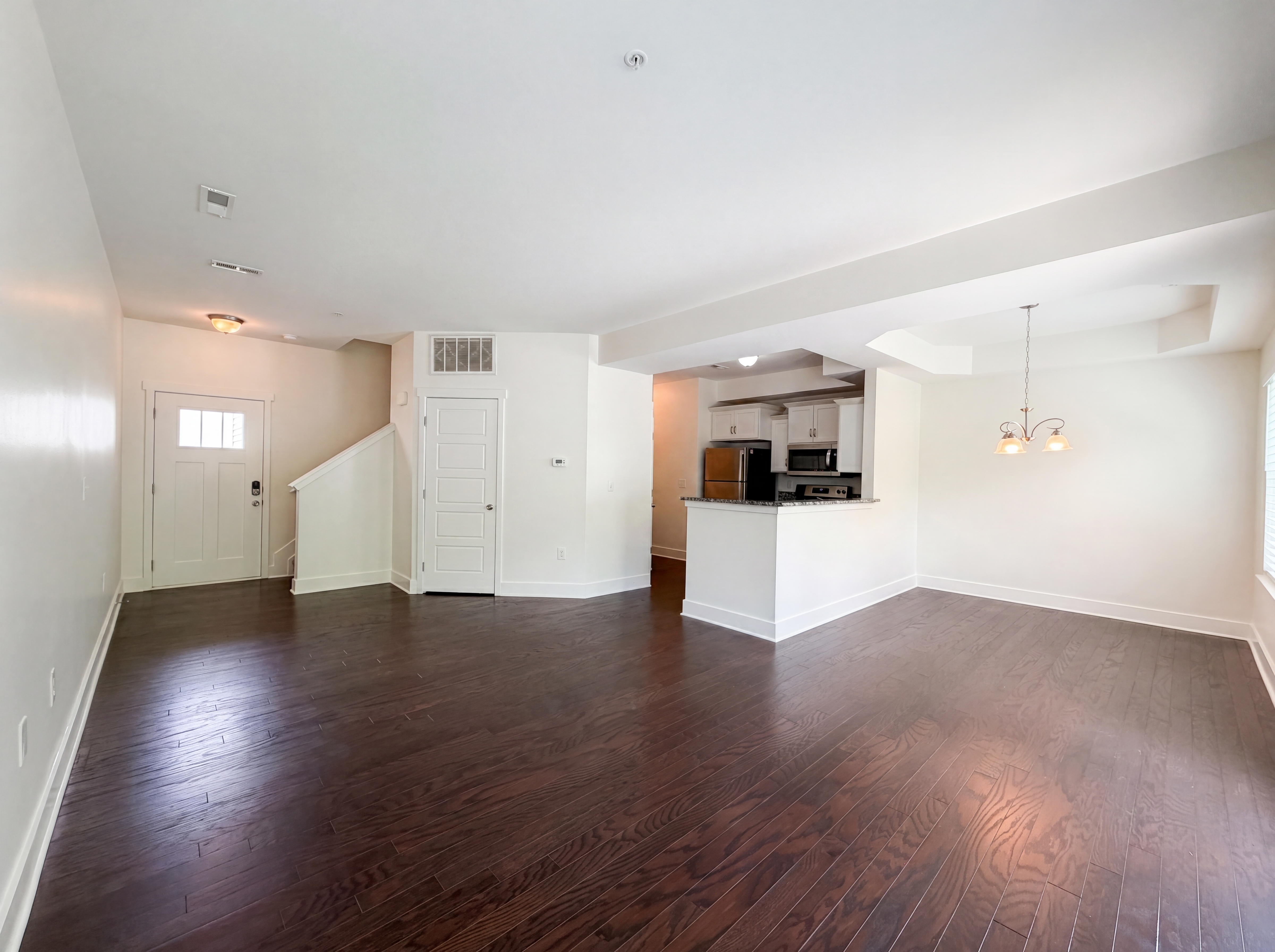 Photo 7 of 23 of 1134 Somerset Springs Dr, Spring Hill, TN