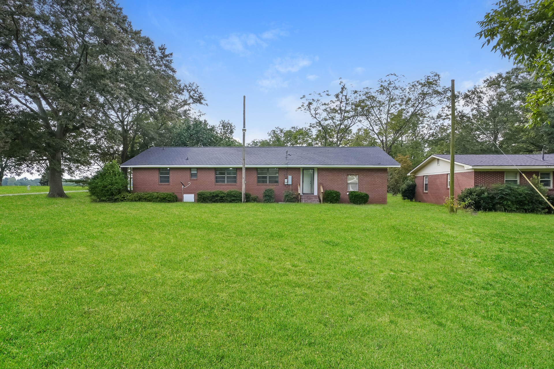 Photo 5 of 21 of 763 Oak Ave, Pinehurst, GA