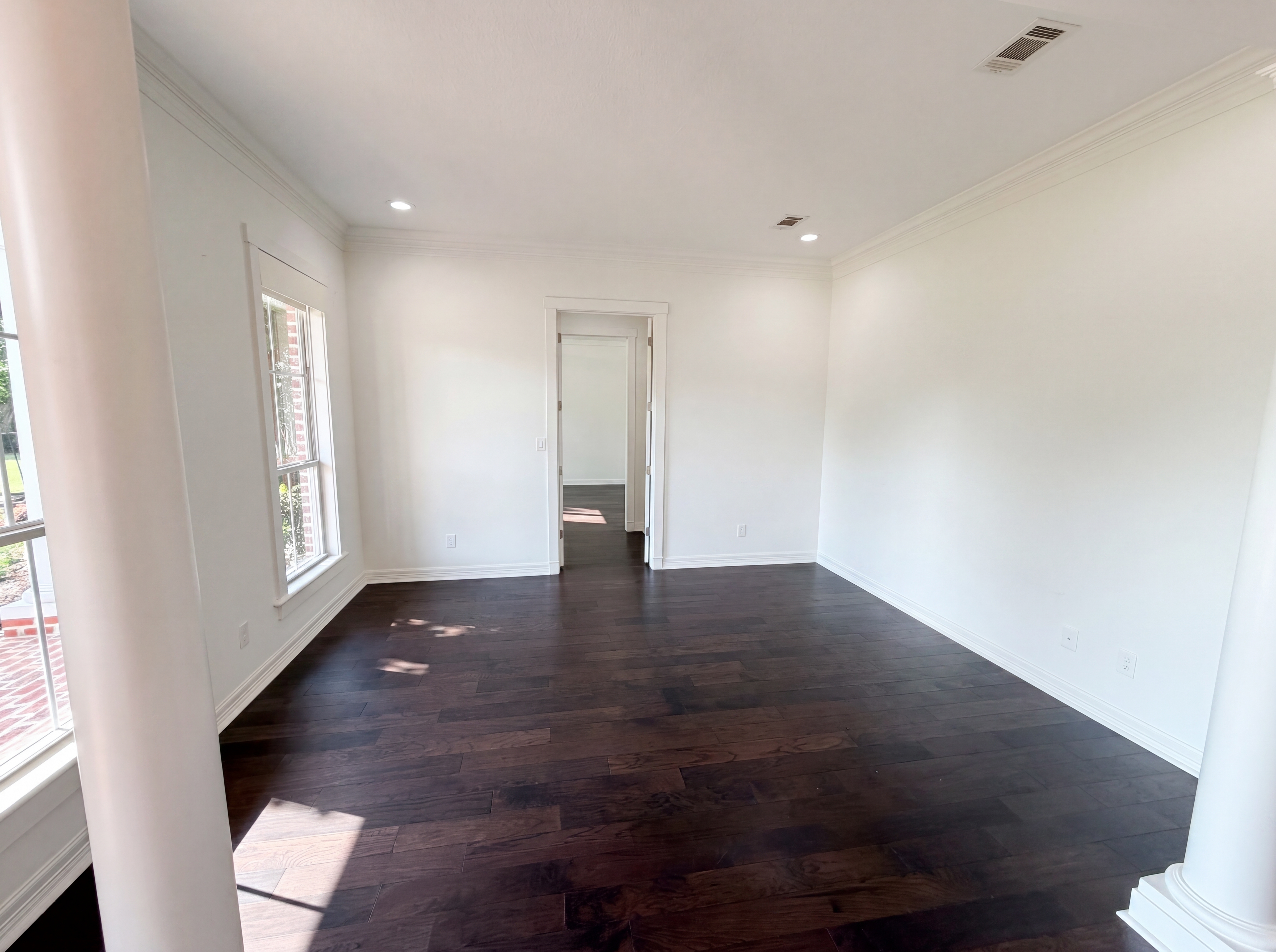Photo 10 of 61 of 4385 Brownstone Dr, Beaumont, TX