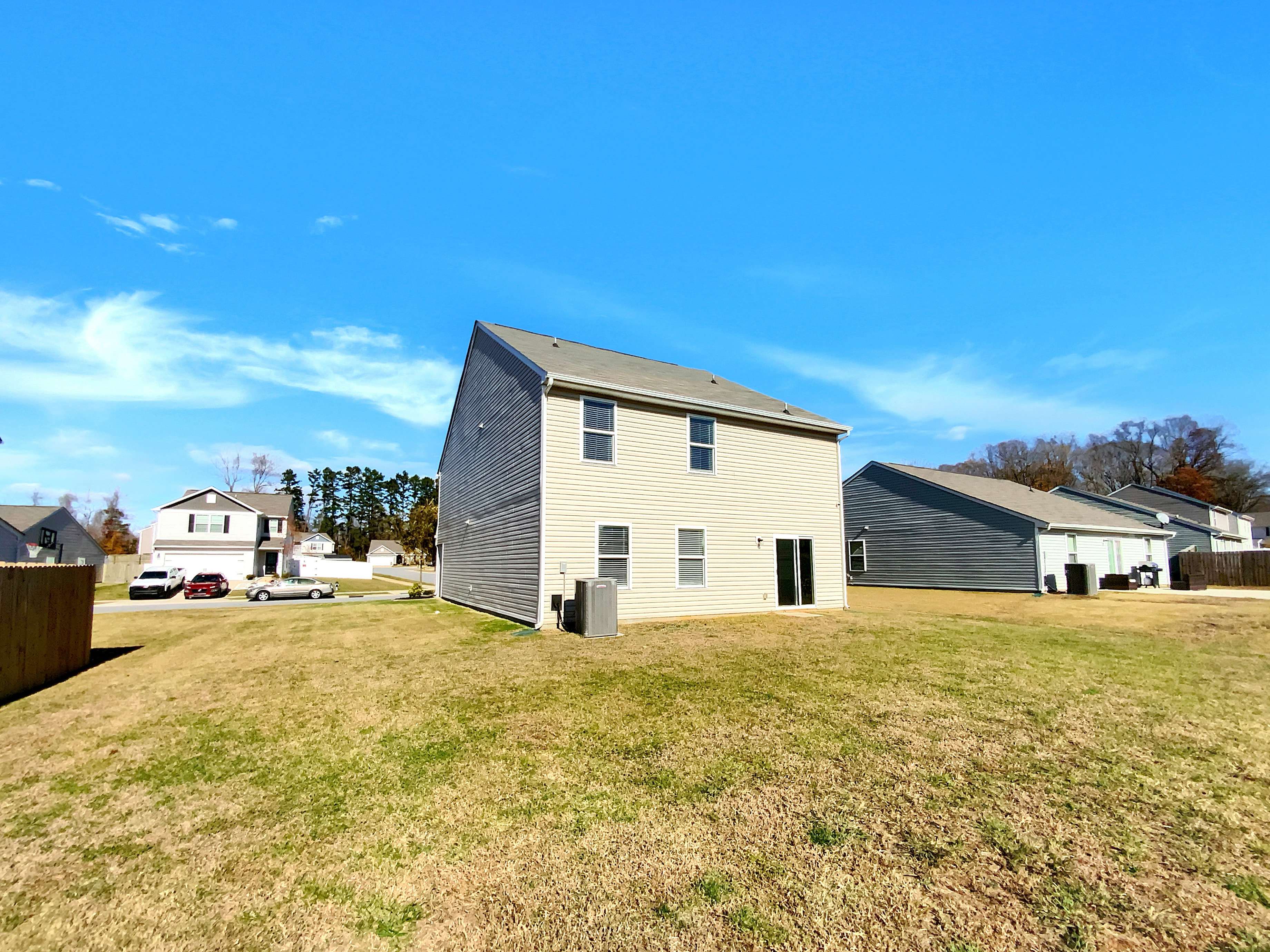 Photo 8 of 23 of 1205 Standing Oak Dr, Salisbury, NC
