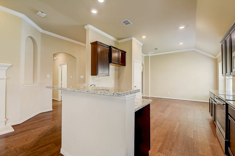 Photo 23 of 32 - 424 Attlee Dr, Fate, TX 75189