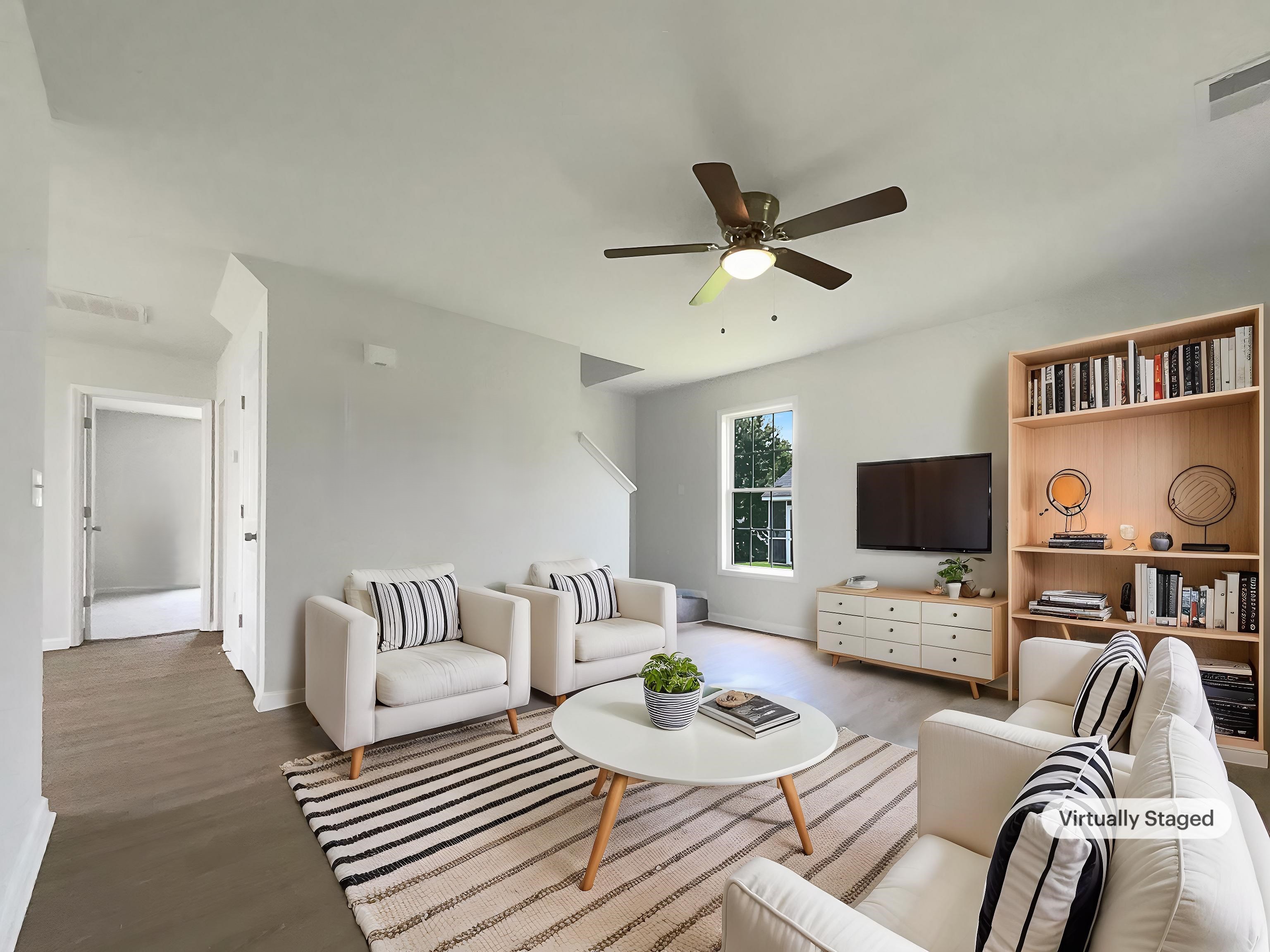 Photo 2 of 19 of 4025 Scofield Dr, Raleigh, NC