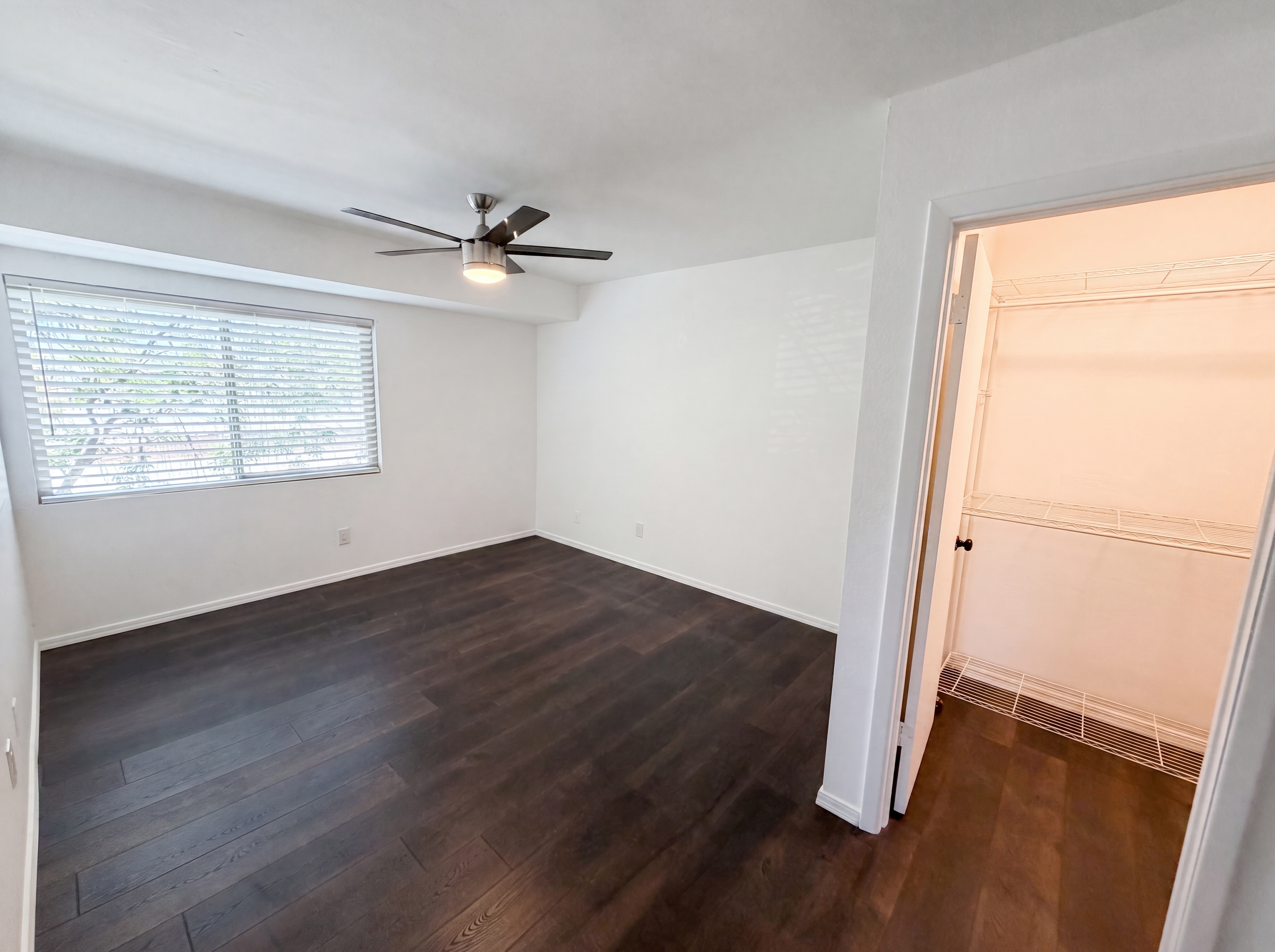 Photo 13 of 22 of 2040 S Longmore, Mesa, AZ