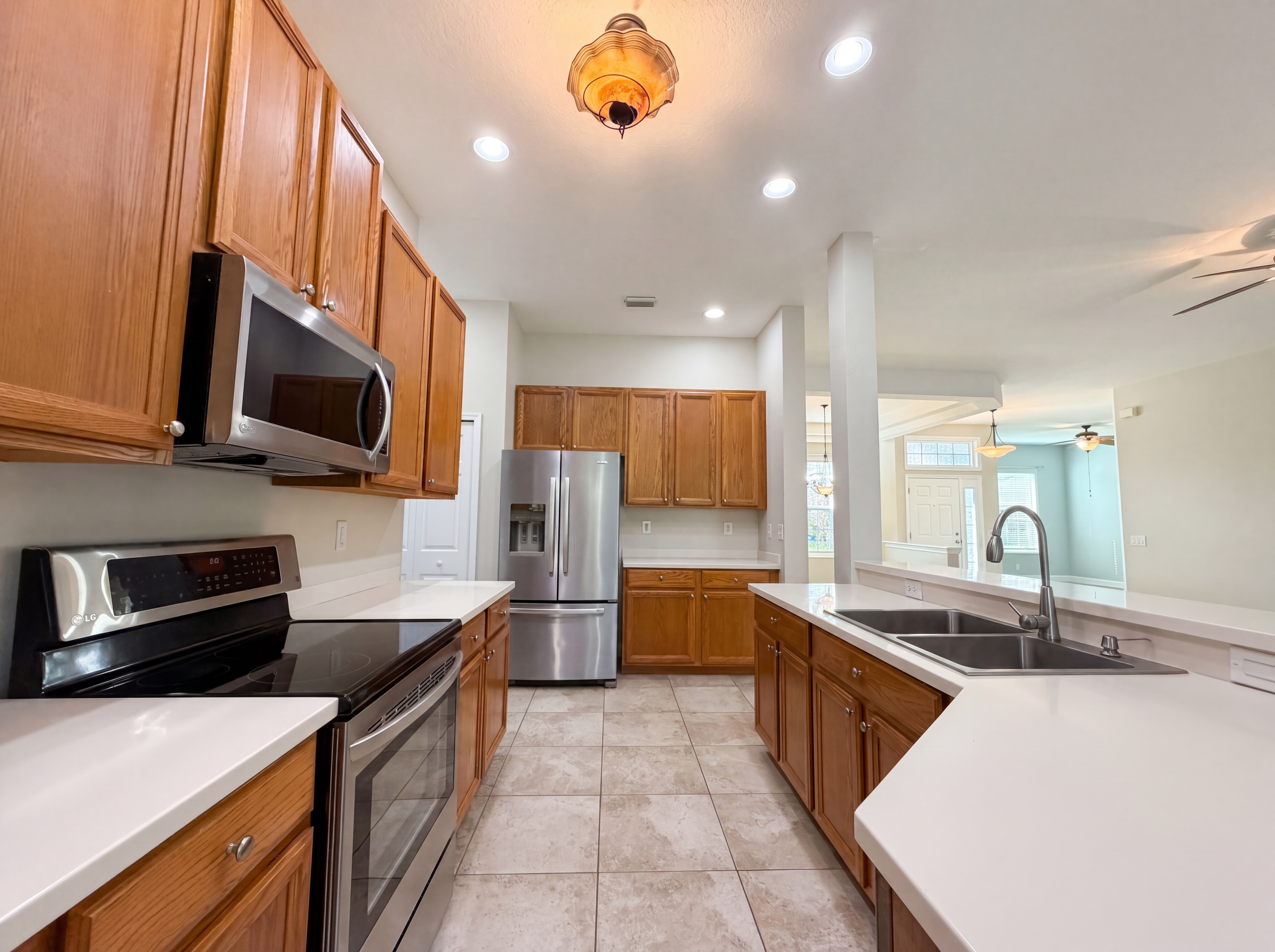 Photo 2 of 31 of 7841 Kavanagh Ct, Sarasota, FL