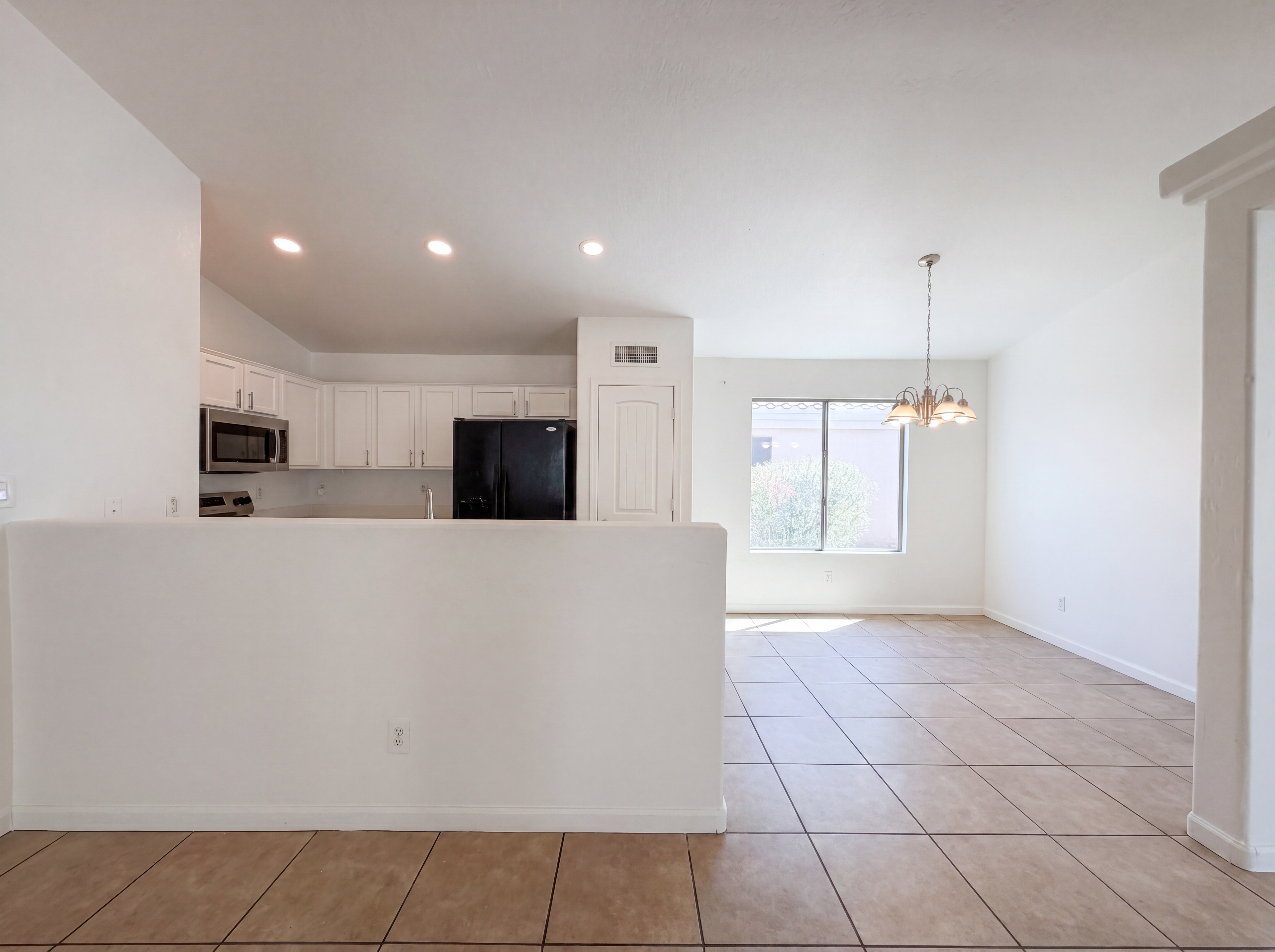 Photo 7 of 24 of 2059 N St Francis Pl, Casa Grande, AZ