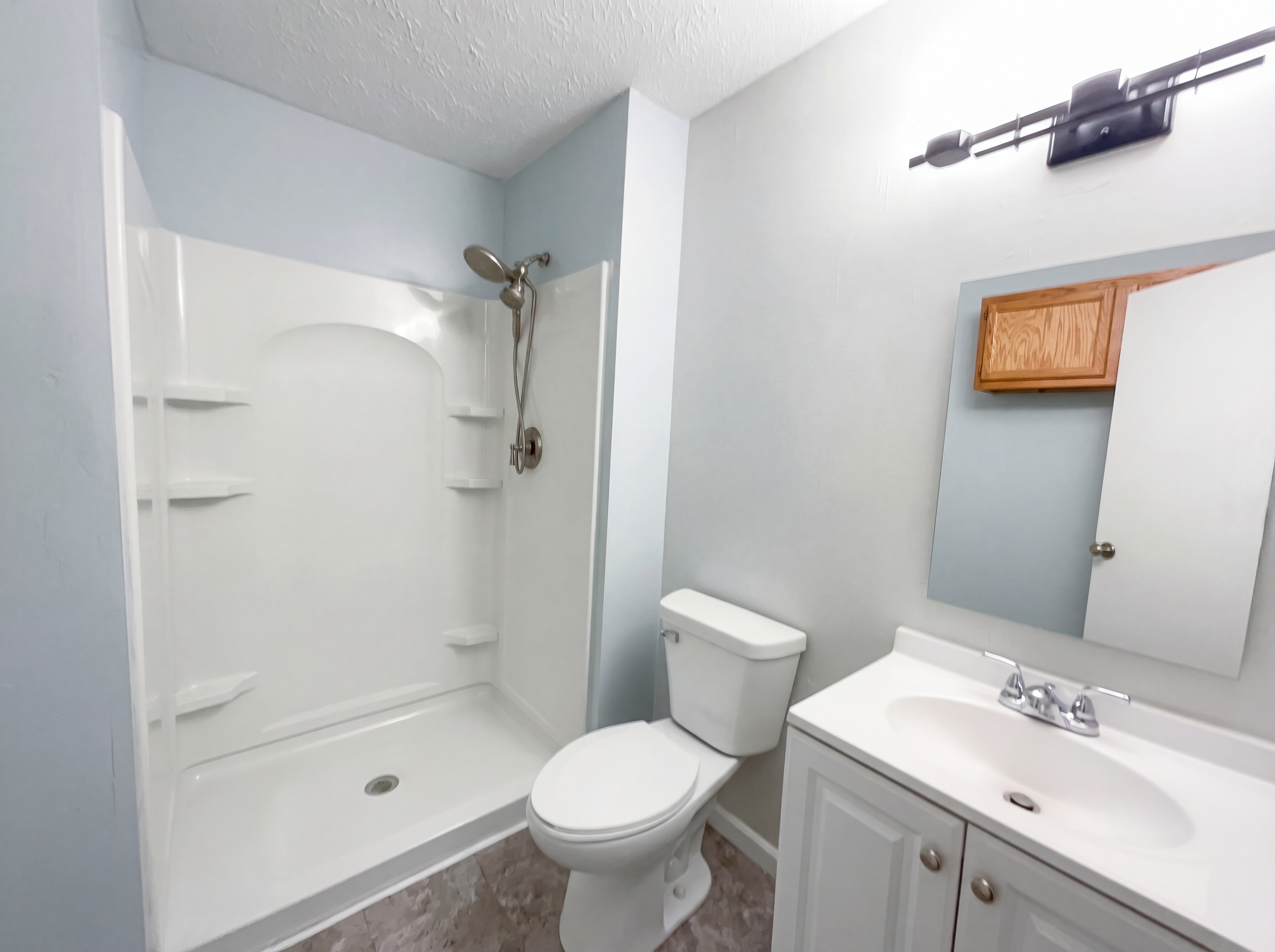 Photo 6 of 19 of 6910 Troon Way, Indianapolis, IN