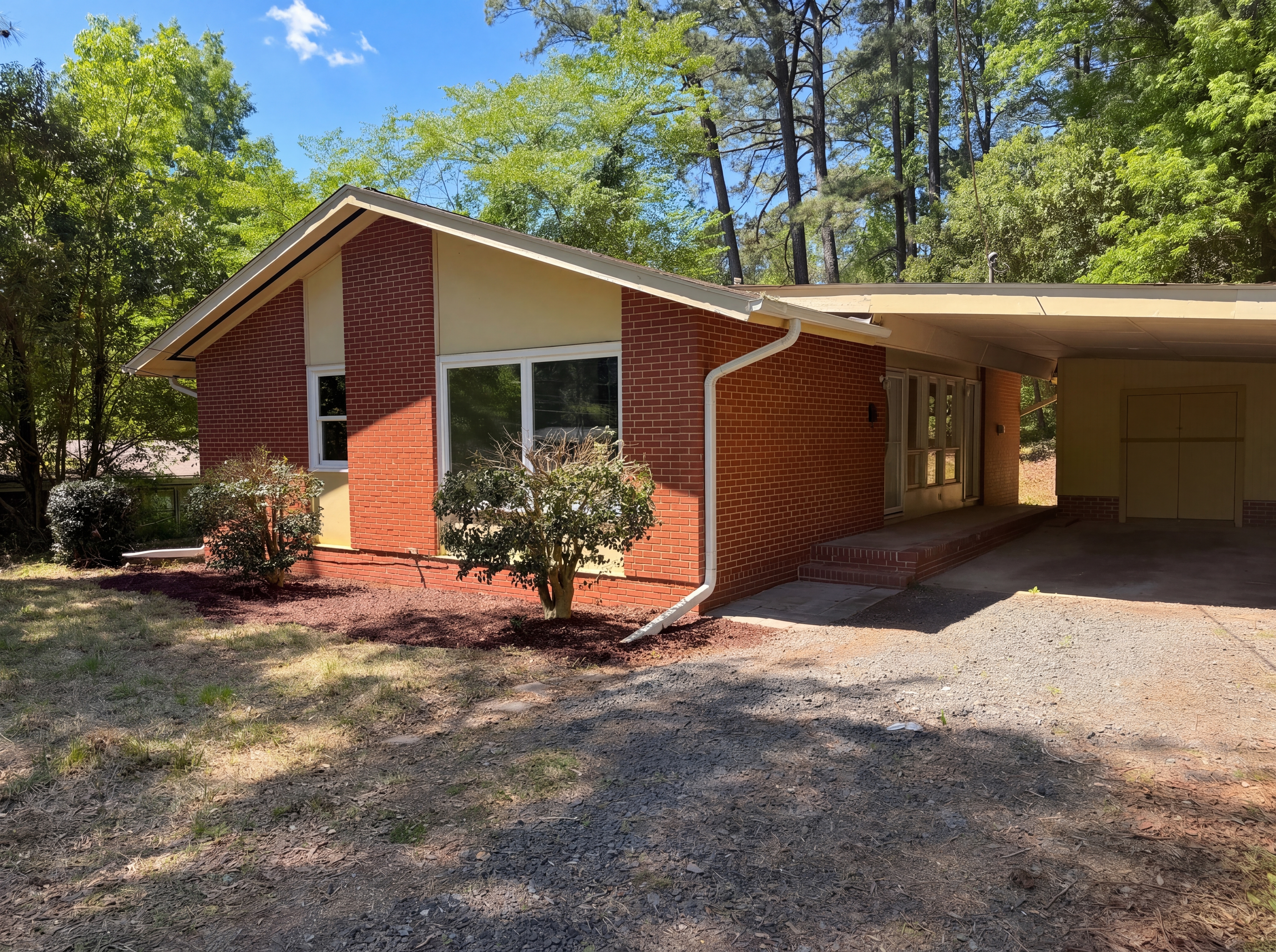 Photo 13 of 15 of 2405 N Duke St, Durham, NC