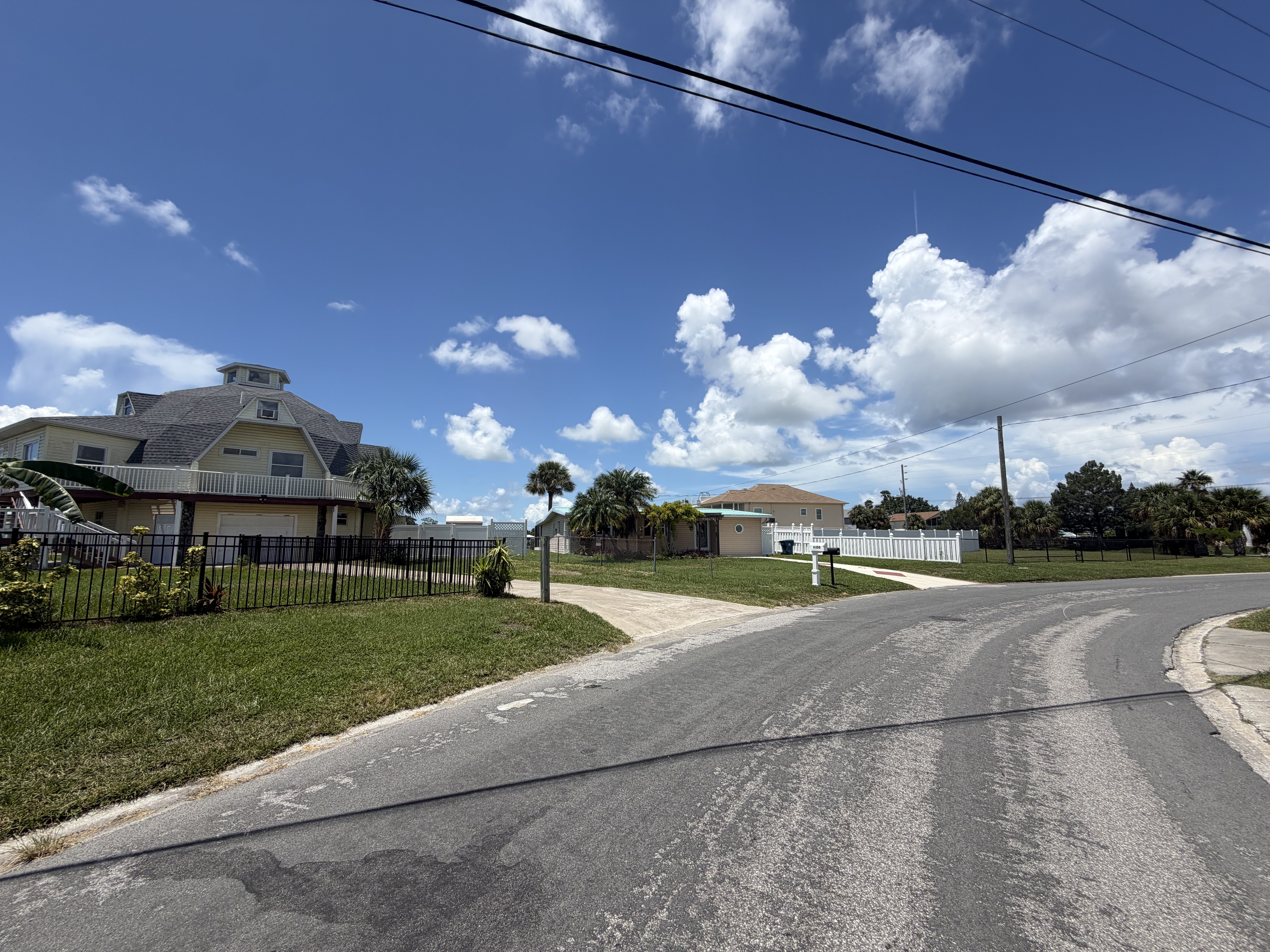 Photo 47 of 76 of 4100 Flamingo Blvd, Hernando Beach, FL