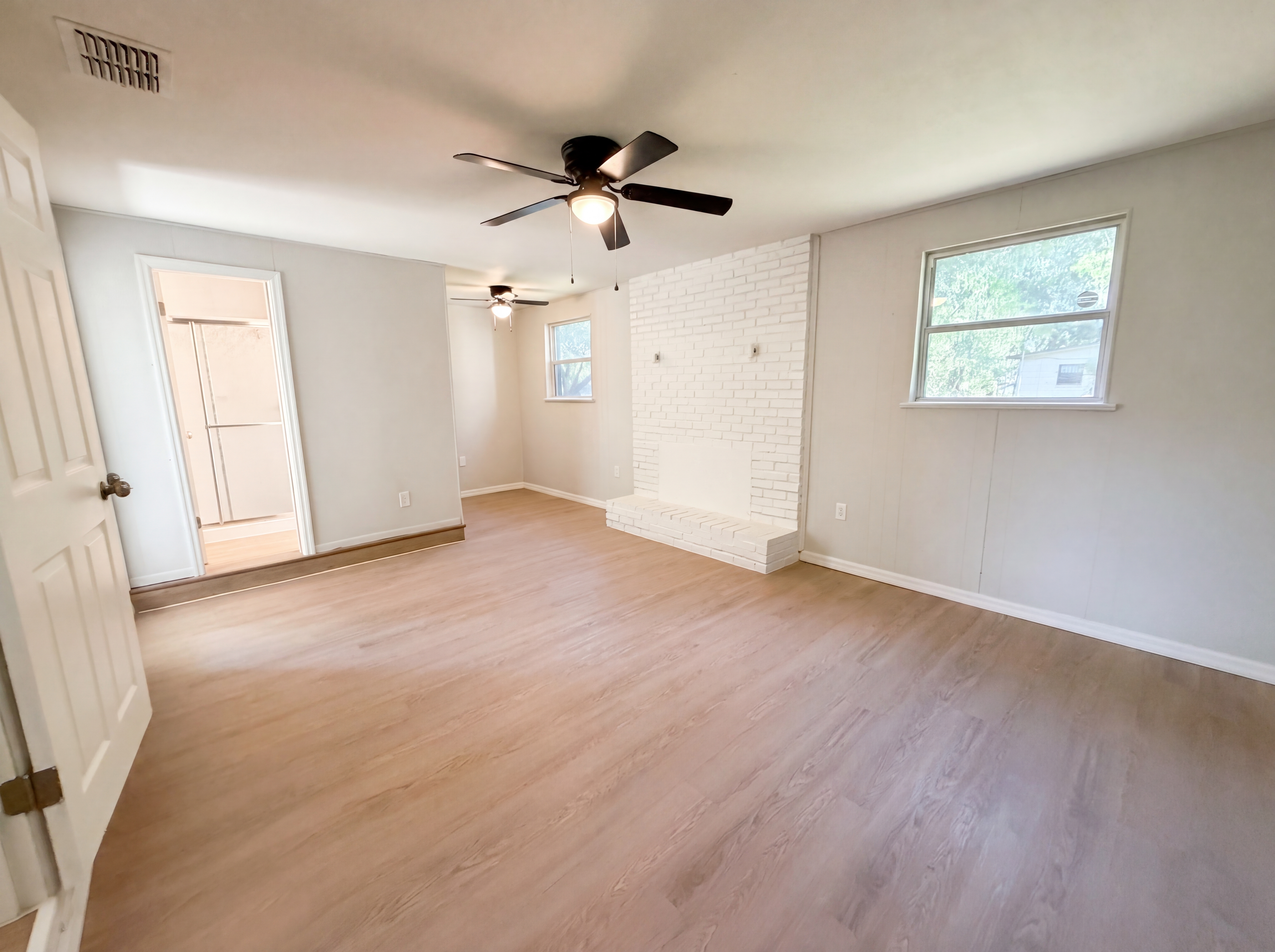 Photo 11 of 18 of 4406 Lenox Blvd, Orlando, FL