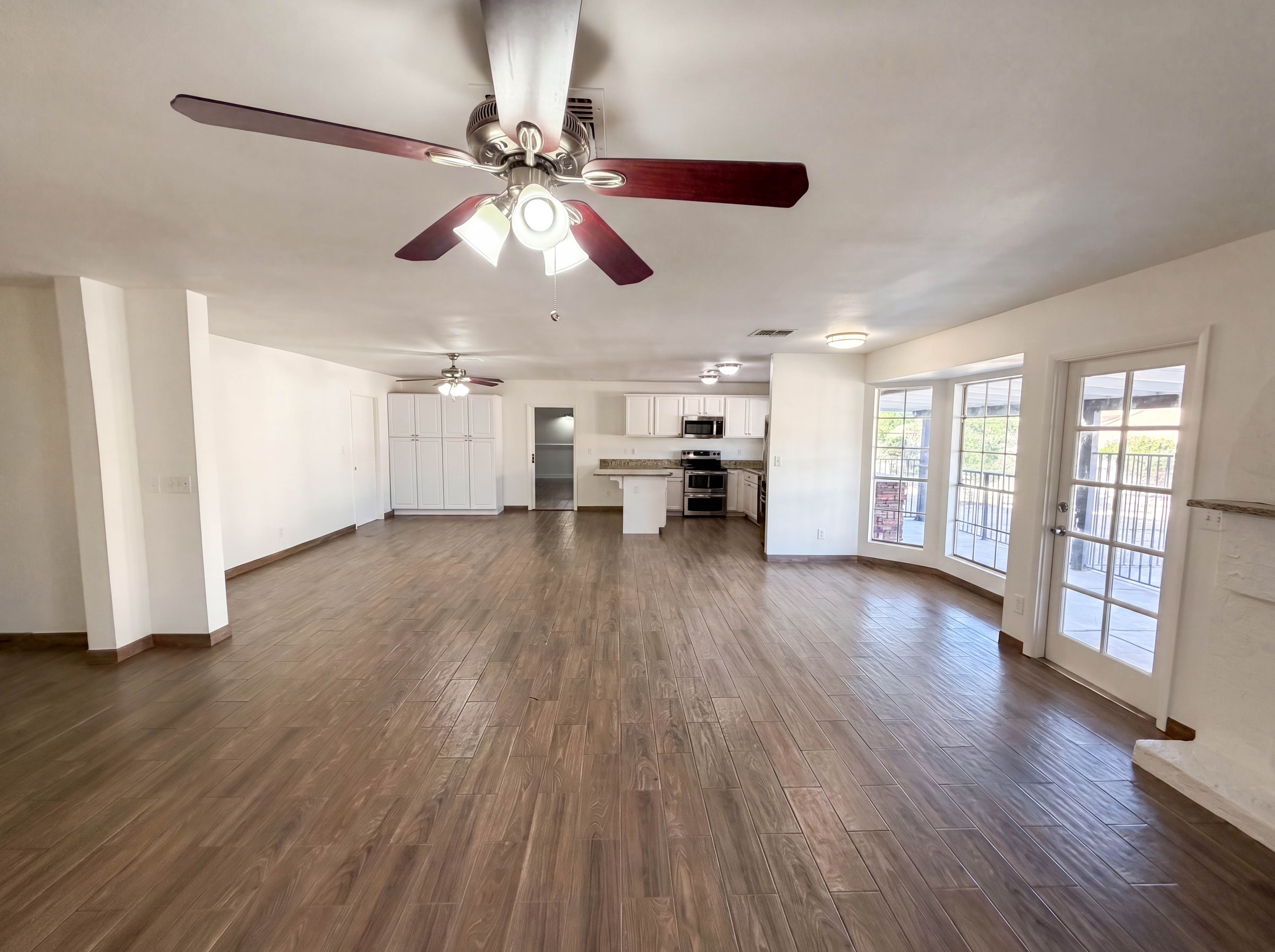 Photo 7 of 31 of 7120 W Leith Ln, Peoria, AZ