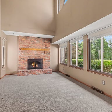 Property photo 3 of 9875 Mentor Rd