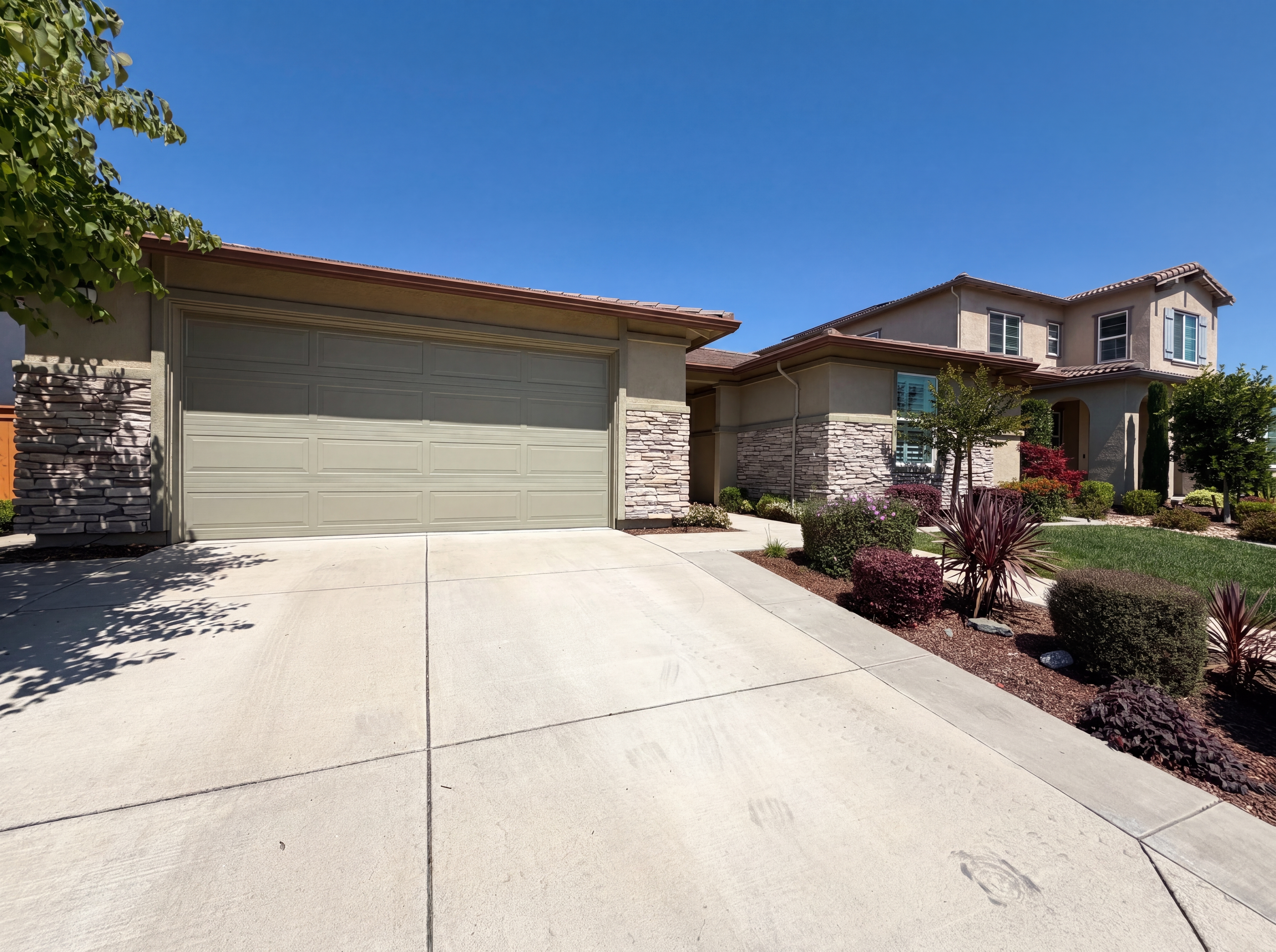 Photo 19 of 23 of 3935 Deergrass Cir, Rocklin, CA