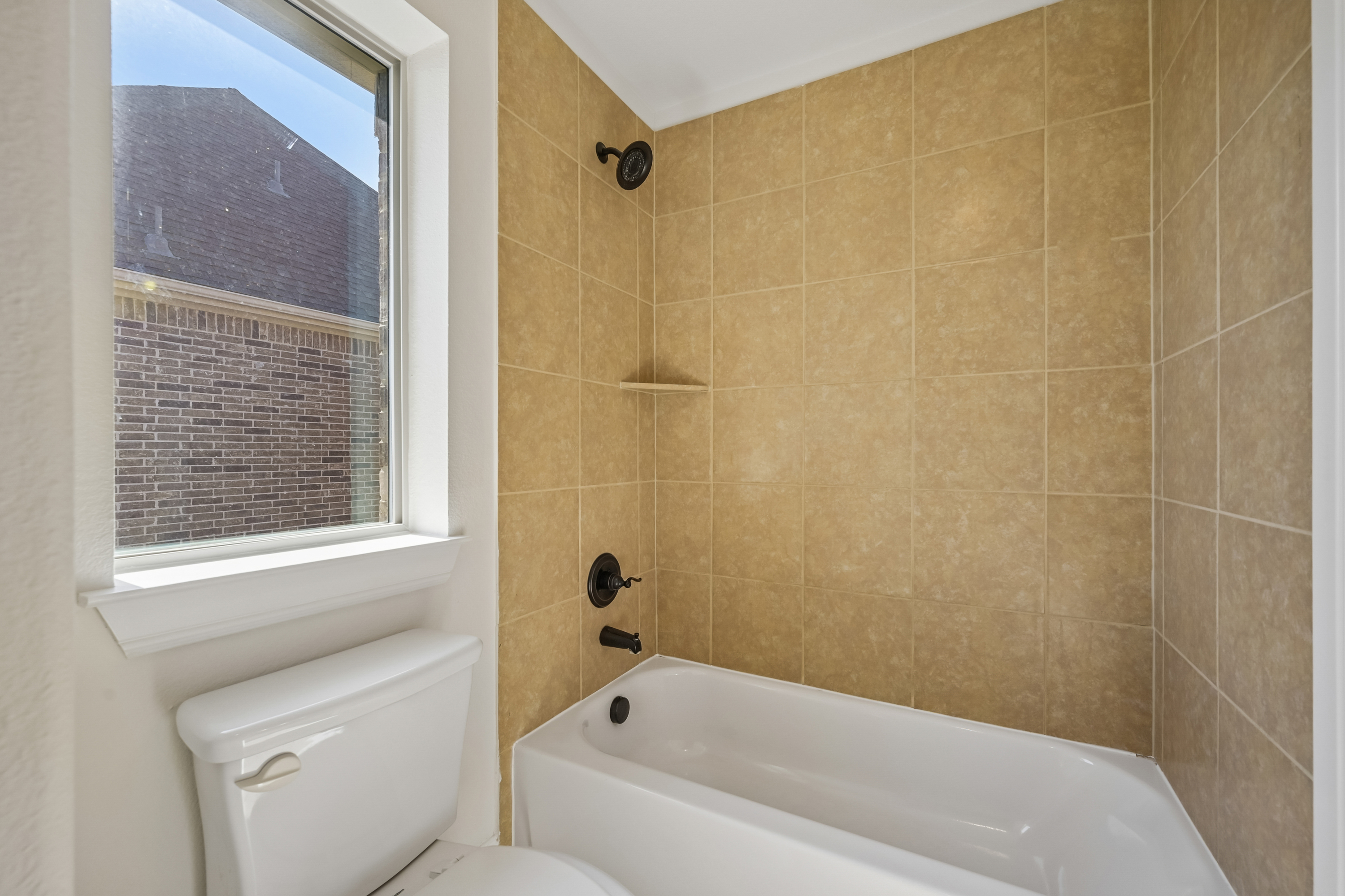 Photo 26 of 36 of 2156 Alcove Dr, Frisco, TX
