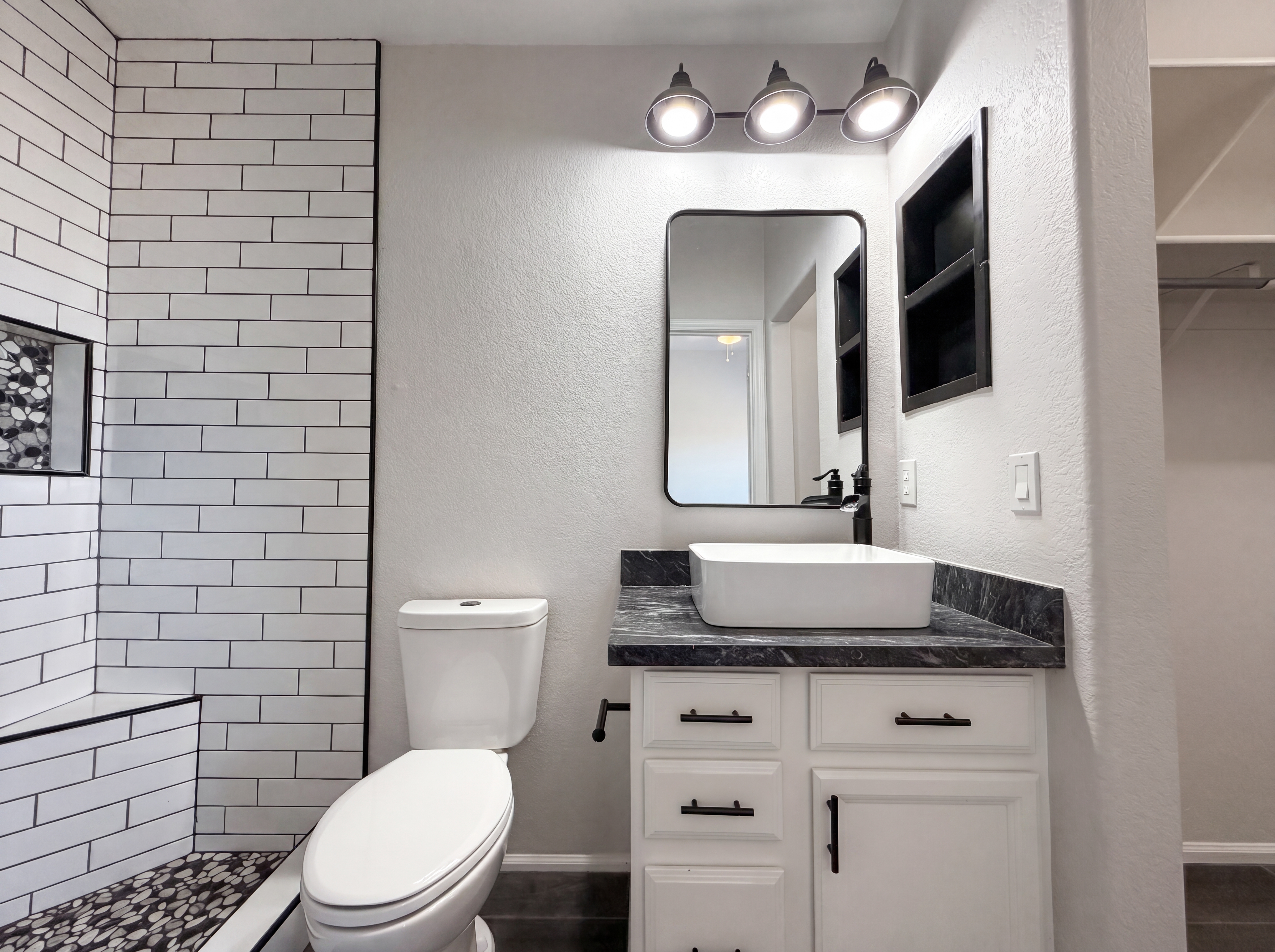 Photo 10 of 23 of 41812 W Hillman Dr, Maricopa, AZ