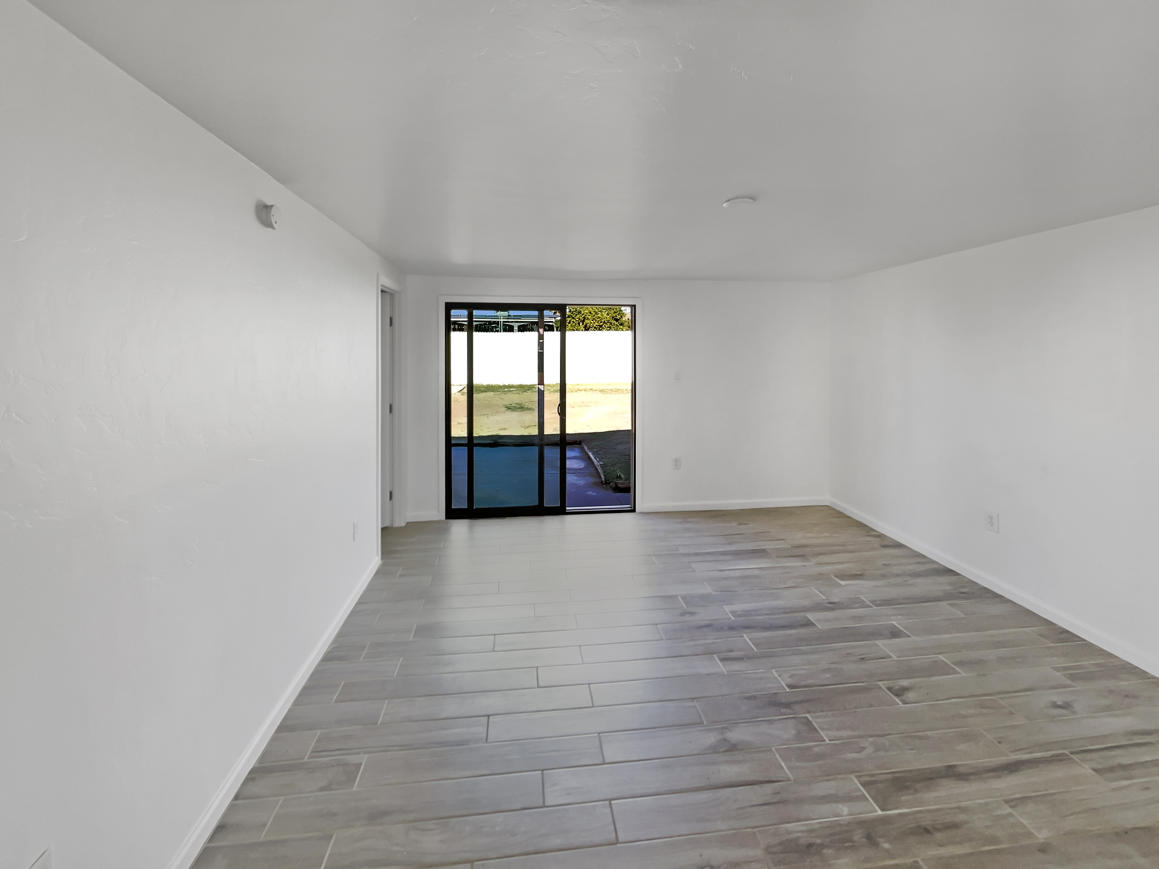 Photo 8 of 17 of 802 W Tipton Dr, Tucson, AZ