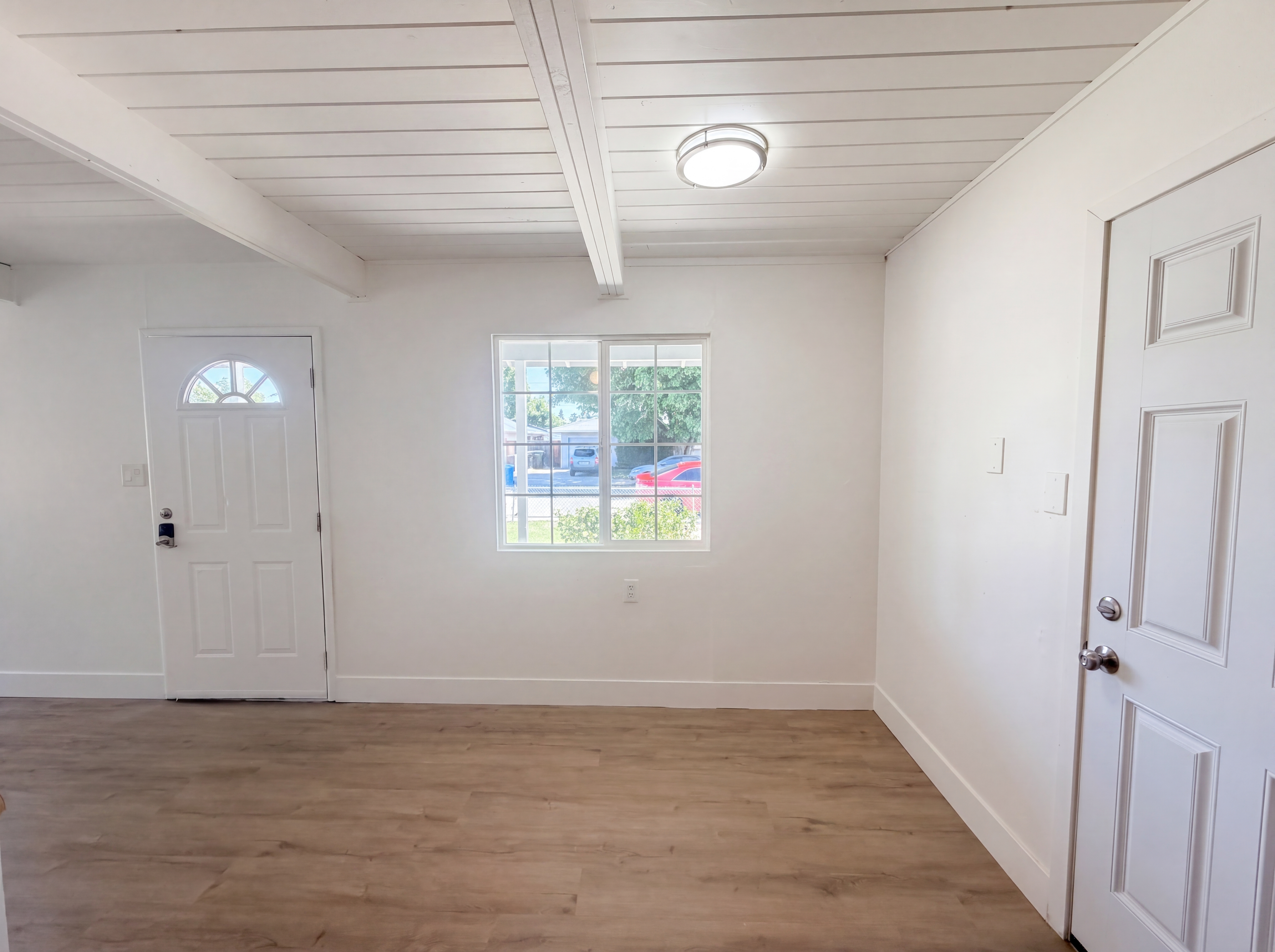Photo 11 of 22 of 1482 Knights Row, Yuba City, CA
