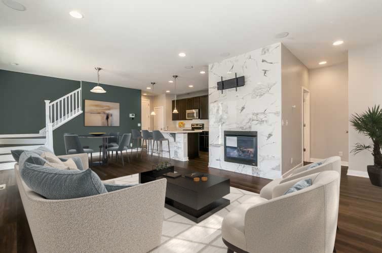 Photo 2 of 19 - 8493 Redpoint Way, Broomfield, CO 80021