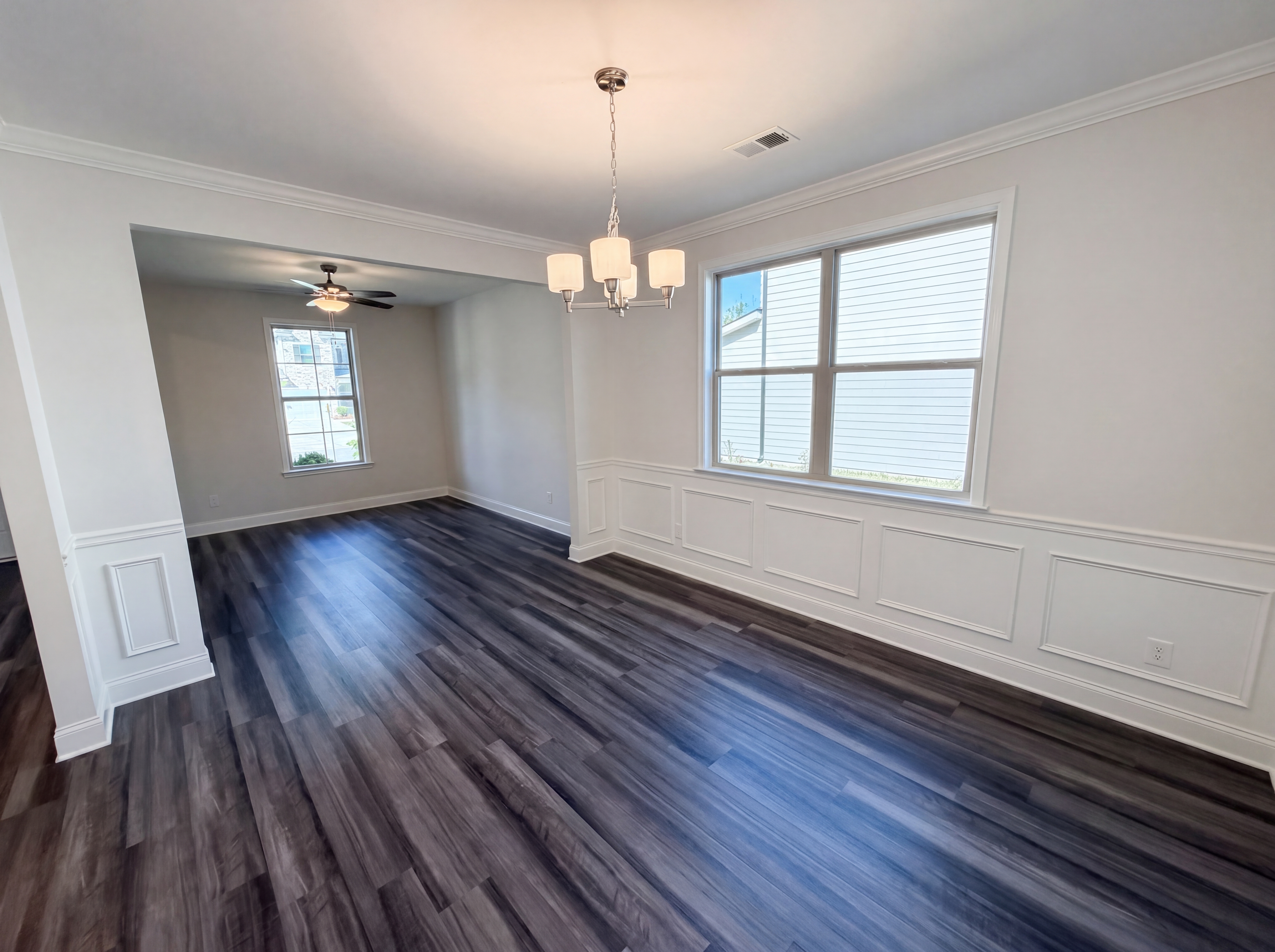 Photo 9 of 61 of 4877 Cooper Farm Dr, Buford, GA