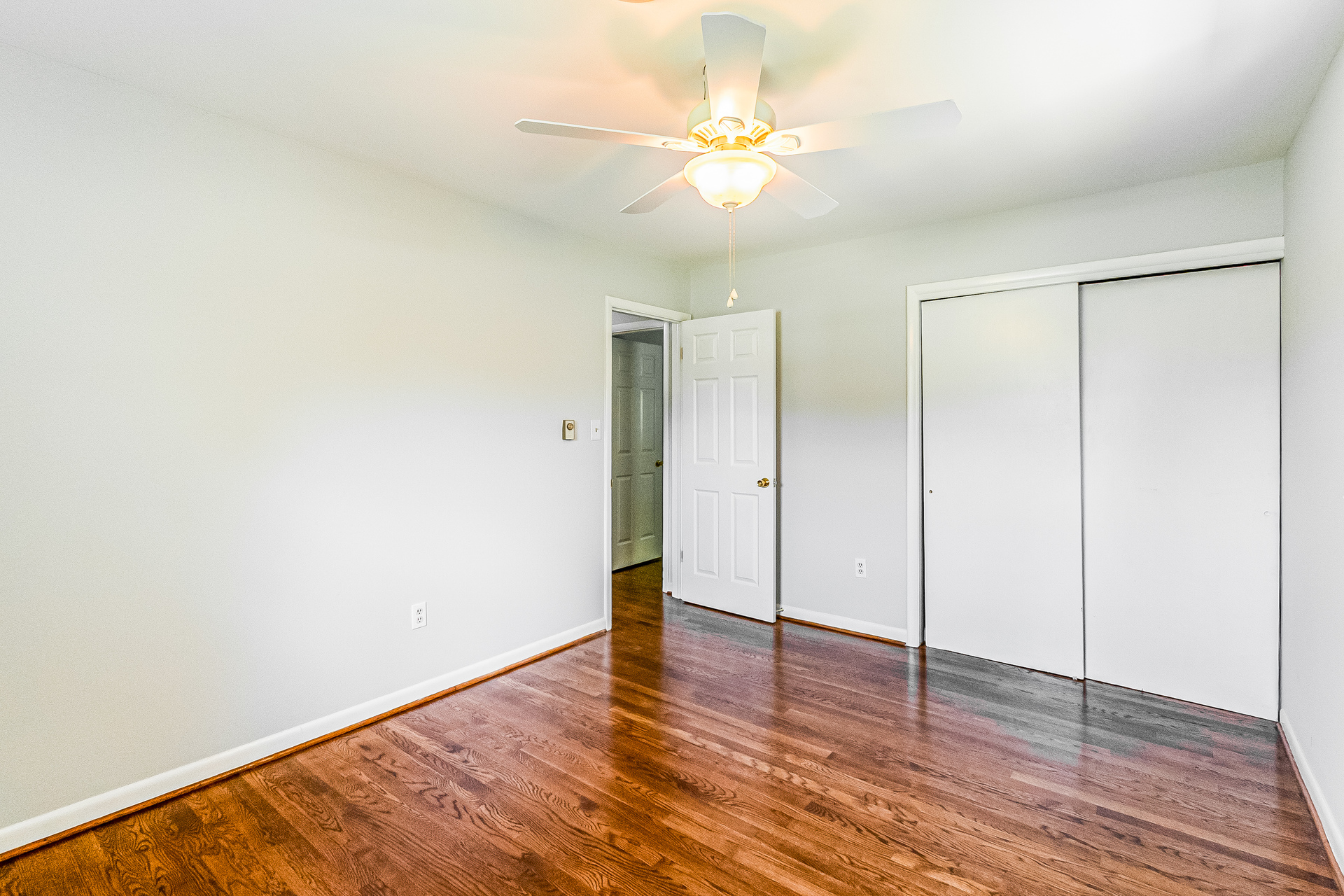 Photo 13 of 18 of 591 Curry Springs Pl, Hamilton, VA