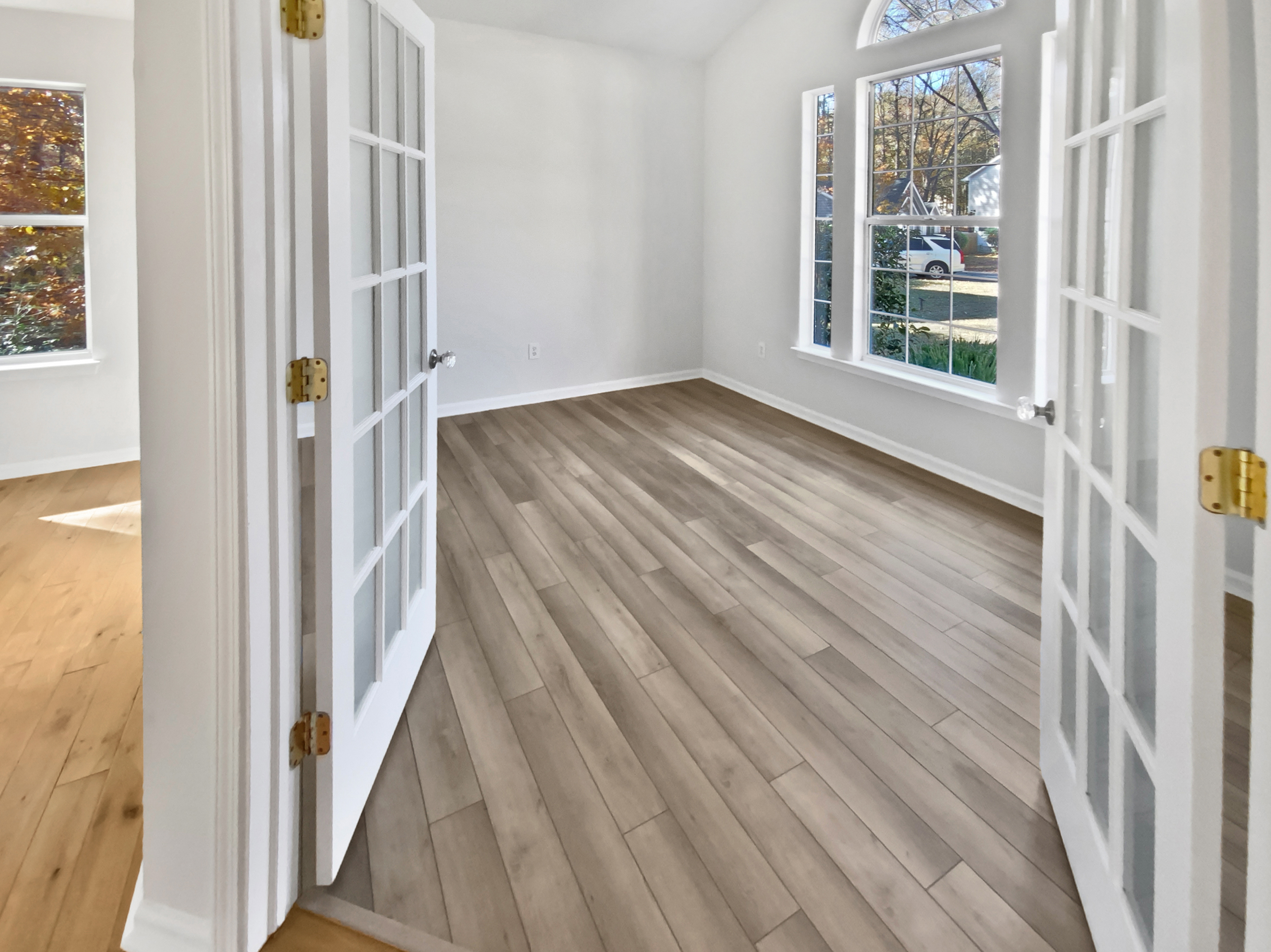Photo 8 of 19 of 12732 Sulgrave Dr, Huntersville, NC