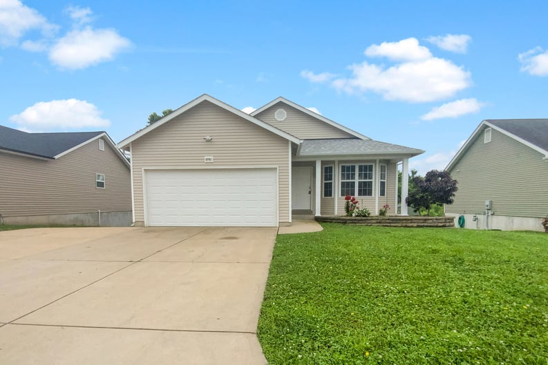 Property photo 1 of 1713 Waters Edge Way