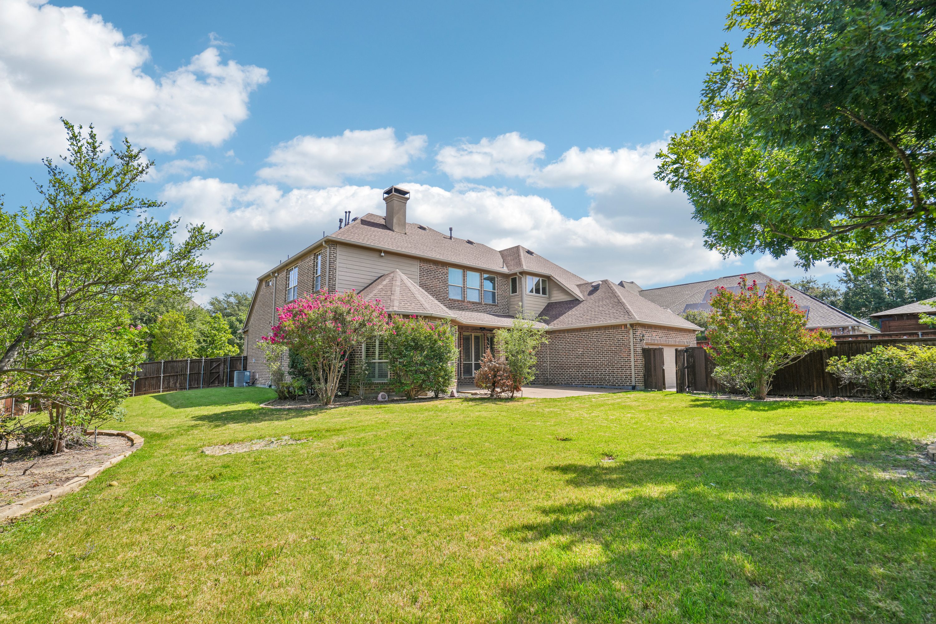 Photo 50 of 56 of 2800 Seven Shields Ln, Lewisville, TX
