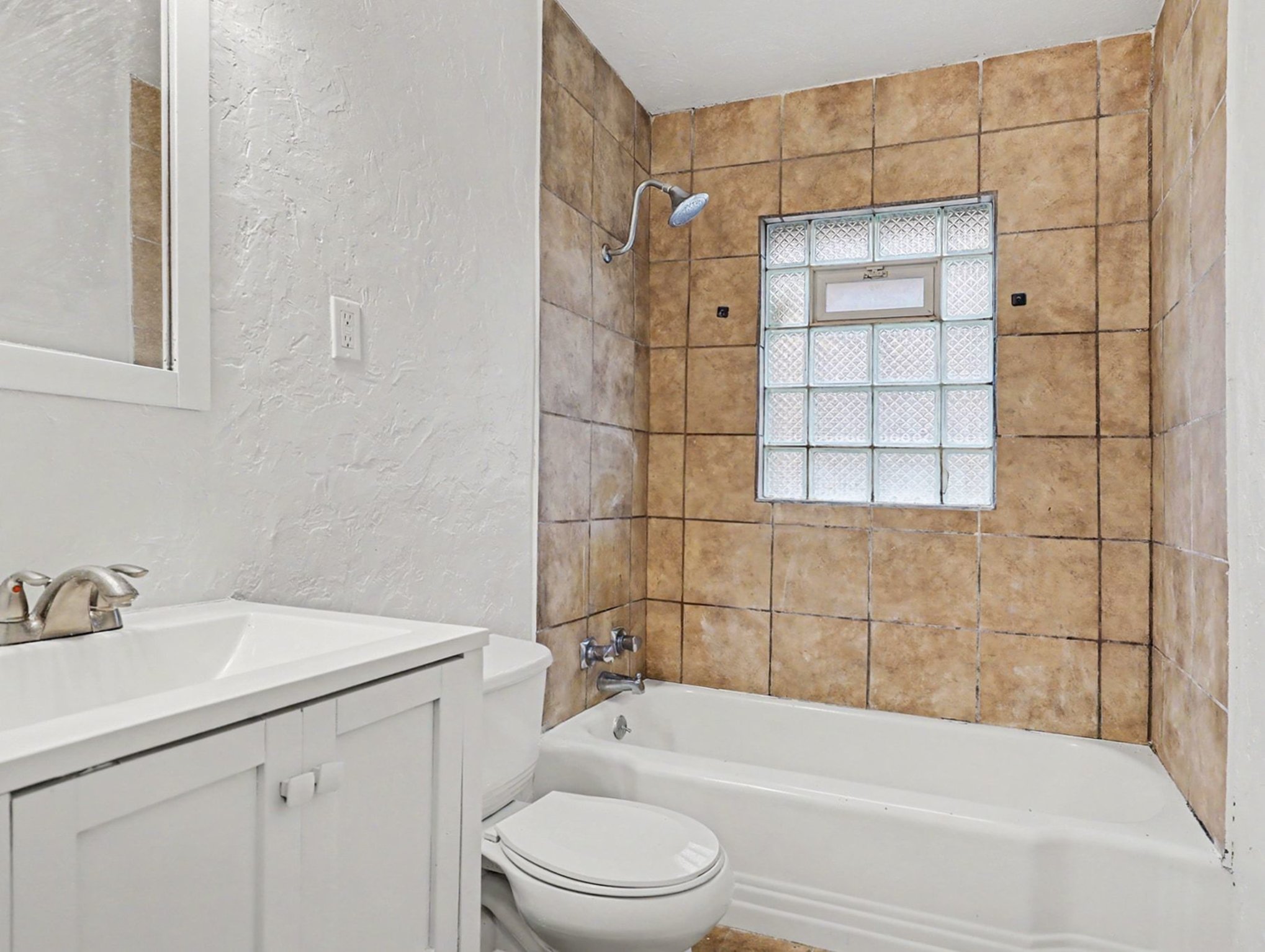 Photo 18 of 21 of 3439 Rushland Ave, Toledo, OH