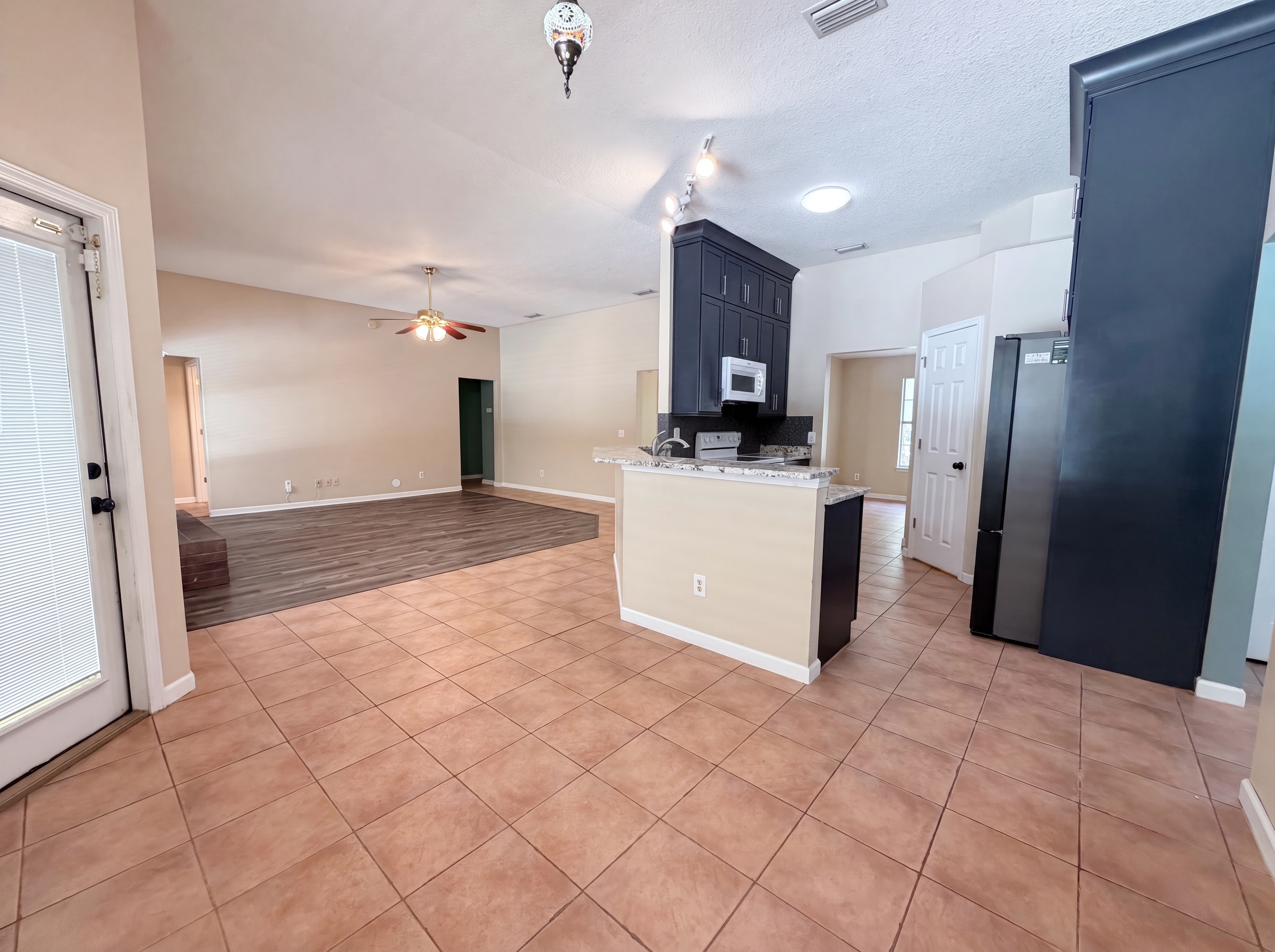 Photo 7 of 23 of 2775 Ravines Rd, Middleburg, FL