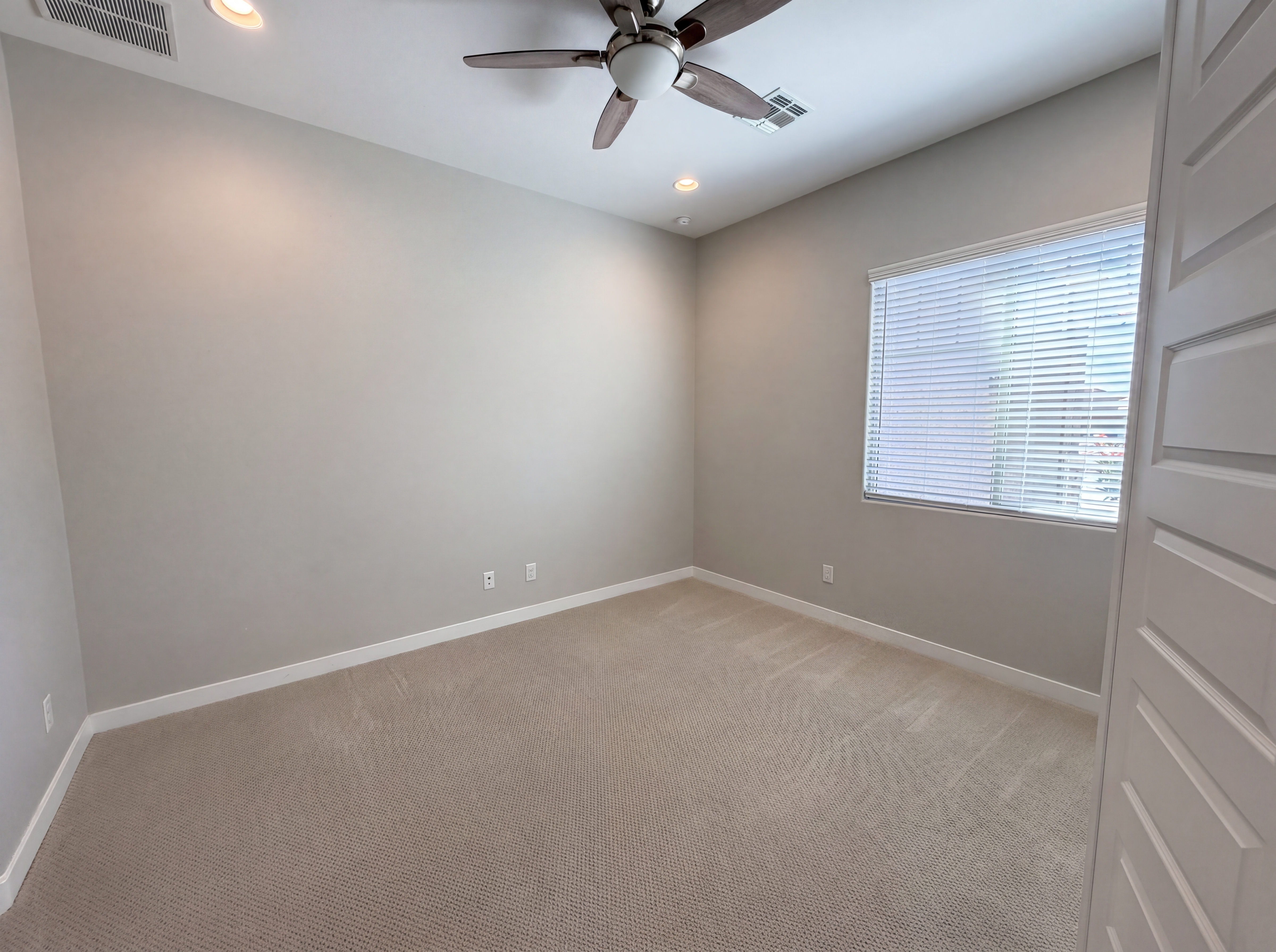 Photo 18 of 43 of 3226 N 197th Ave, Buckeye, AZ