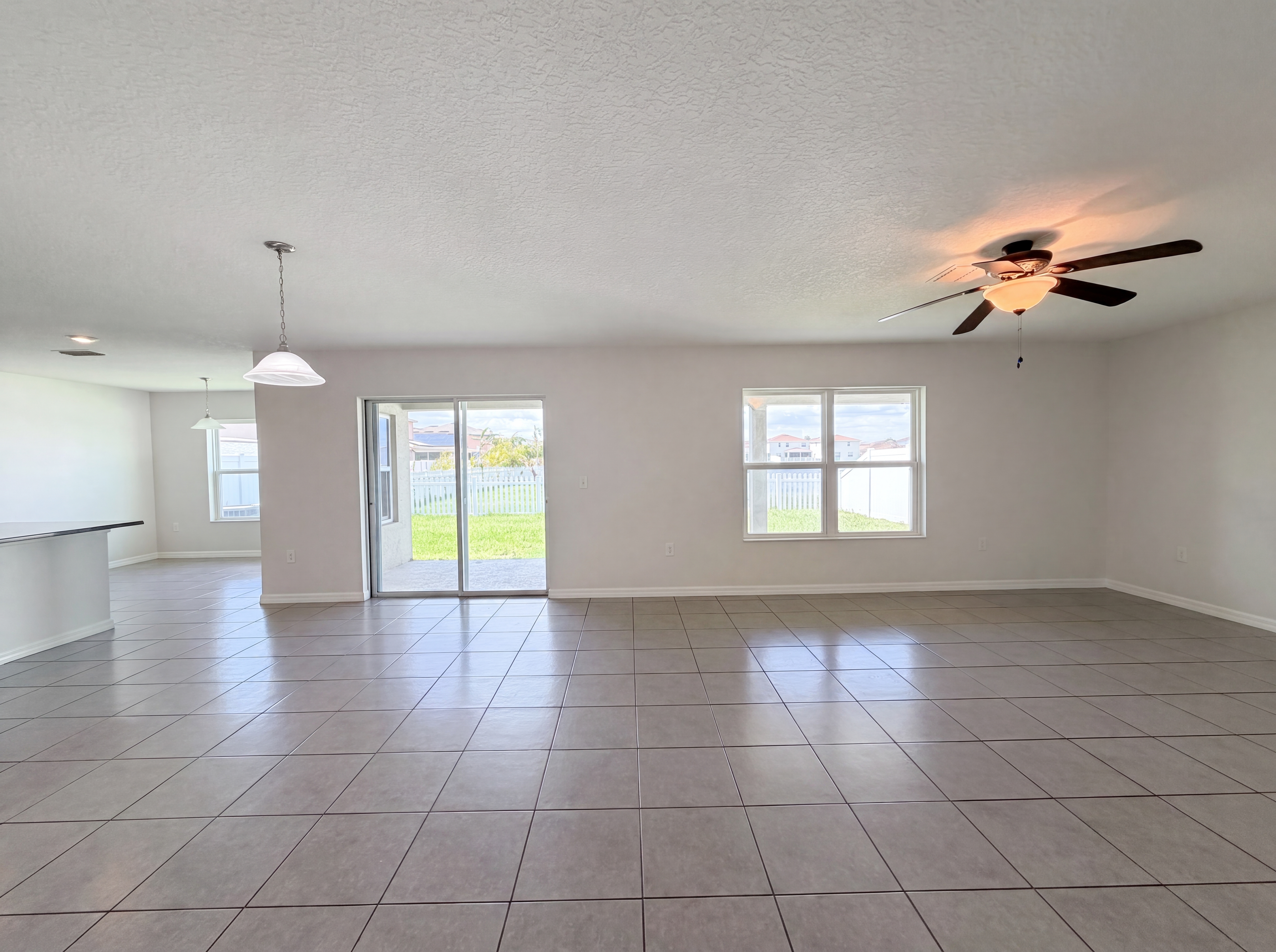 Photo 3 of 31 of 11534 Brighton Knoll Loop, Riverview, FL