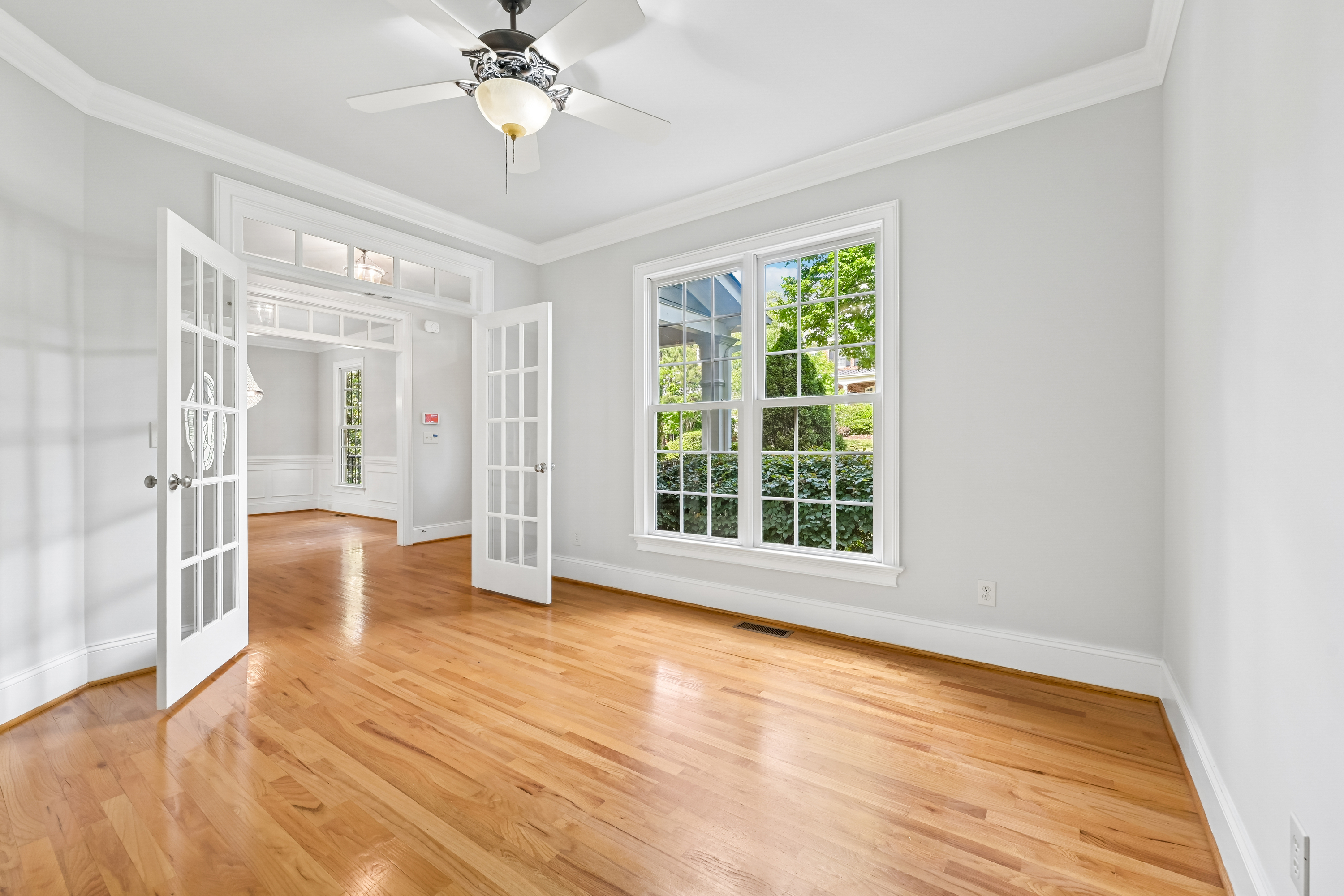 Photo 4 of 66 of 710 Magalloway Dr, Cary, NC