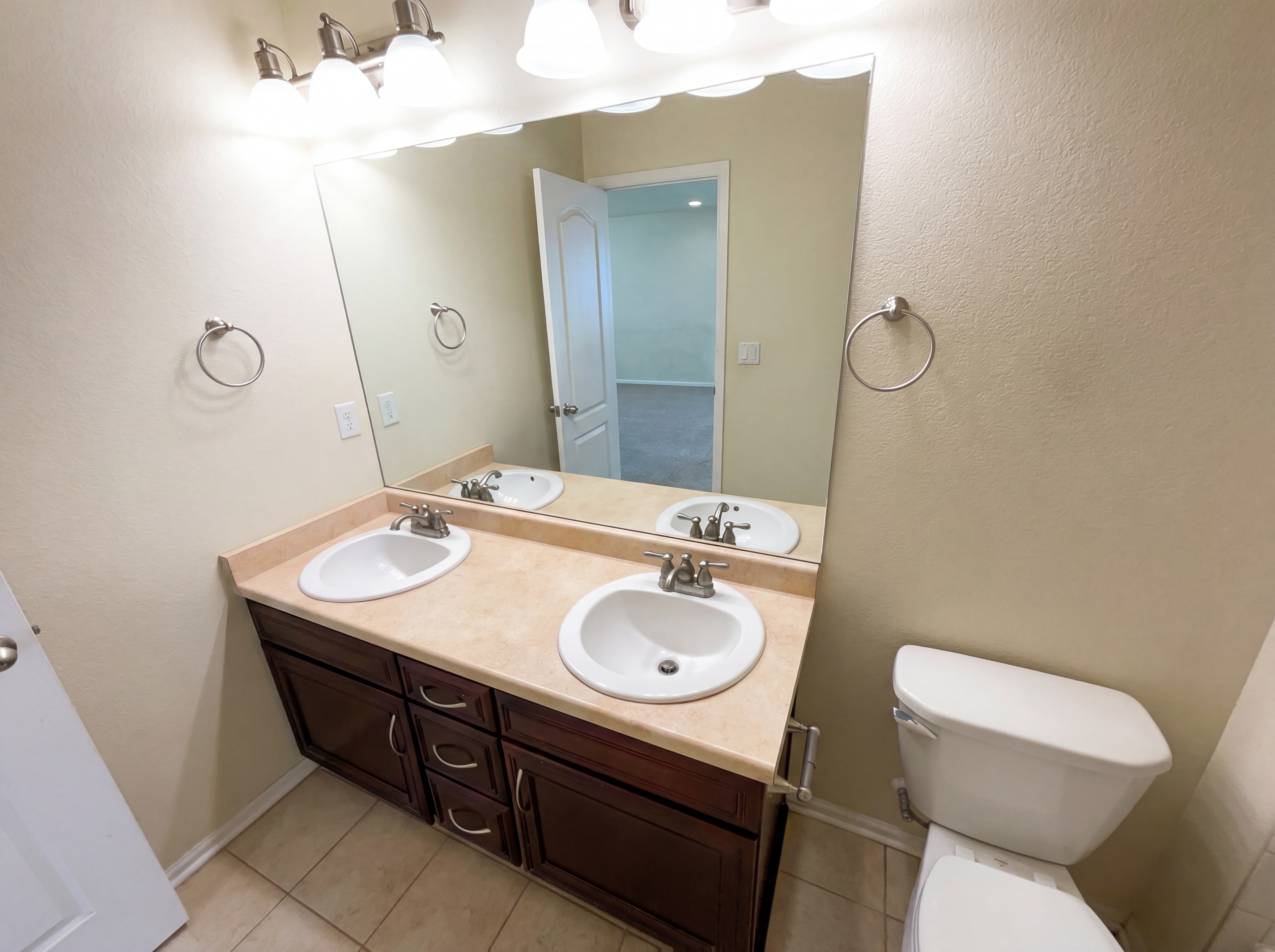 Photo 24 of 36 of 6334 N Ensenada Ct, Aurora, CO