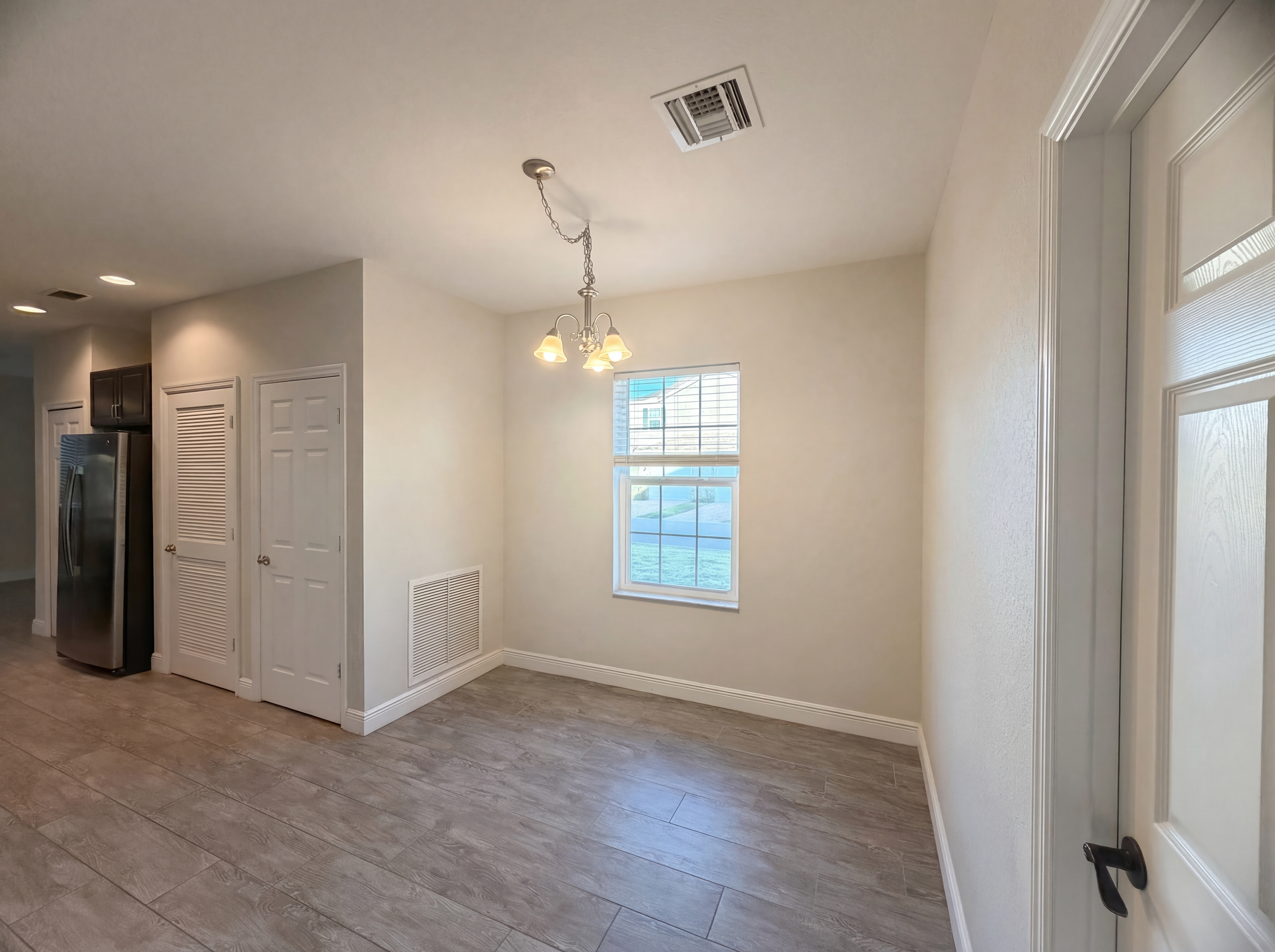 Photo 8 of 20 of 758 NE Hawks Ridge Way, Port Saint Lucie, FL