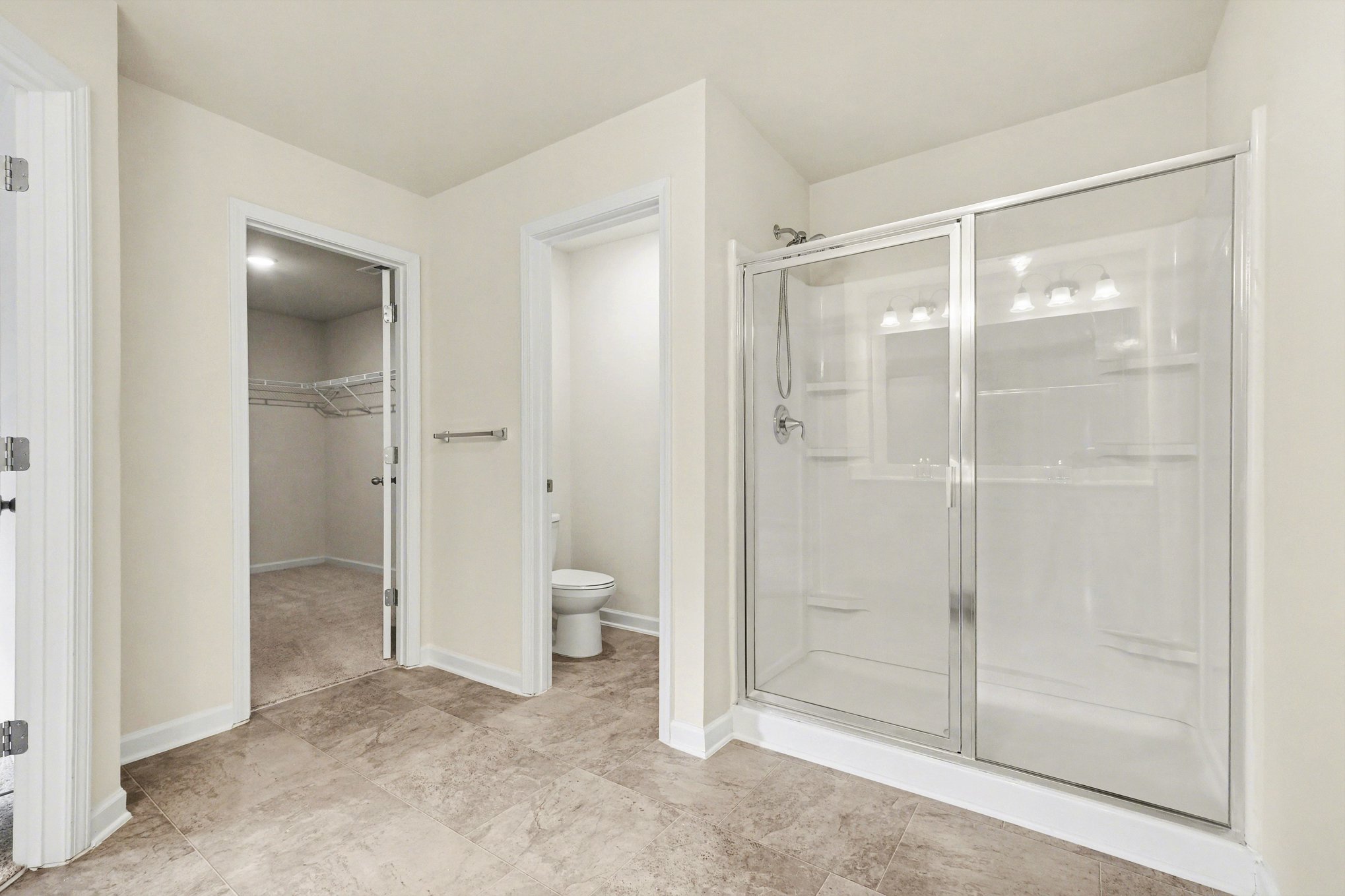 Photo 10 of 17 of 4574 Bishops Ln, Oakwood, GA