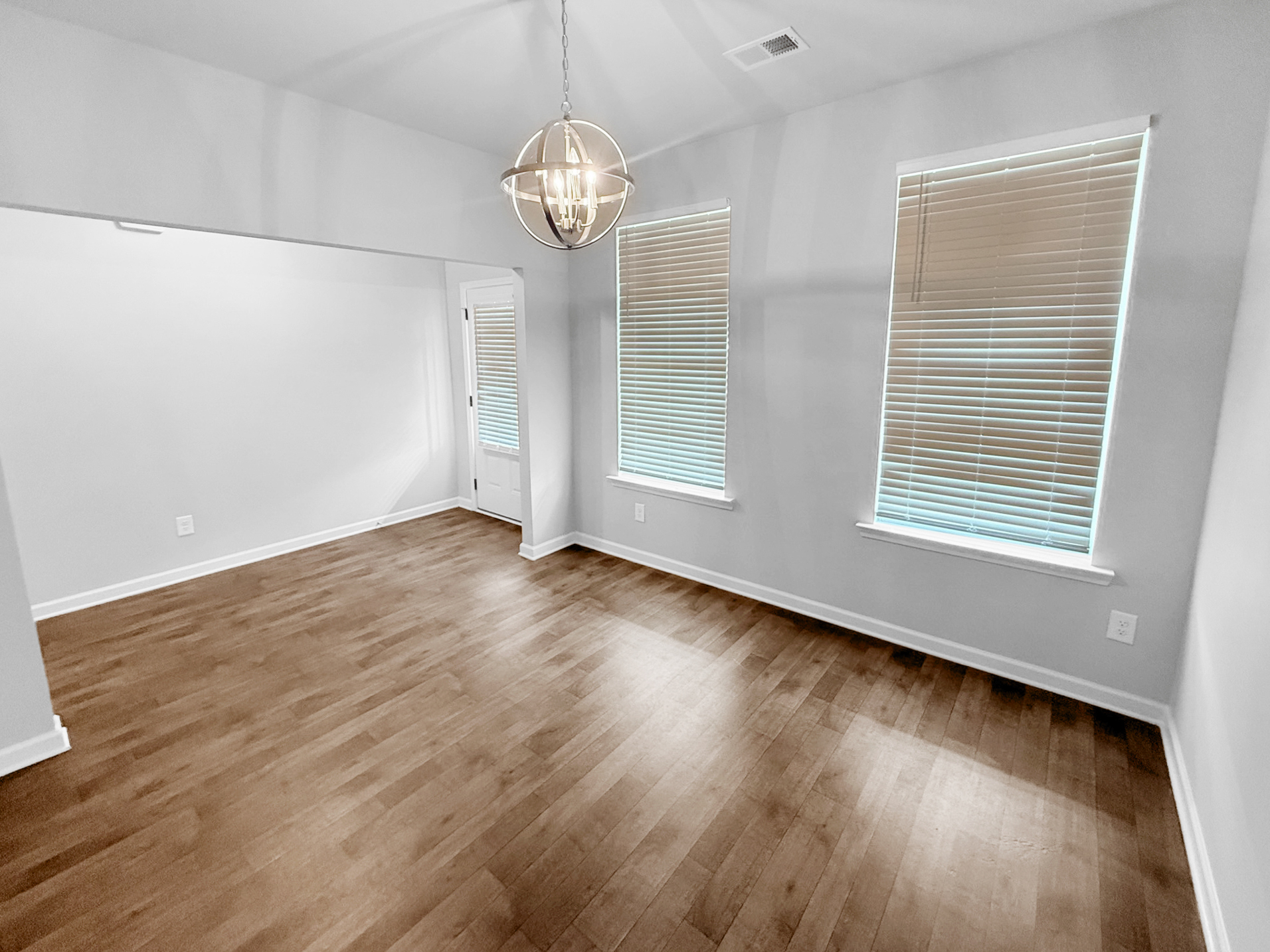 Photo 9 of 27 of 127 Red Birch Ln, Warner Robins, GA