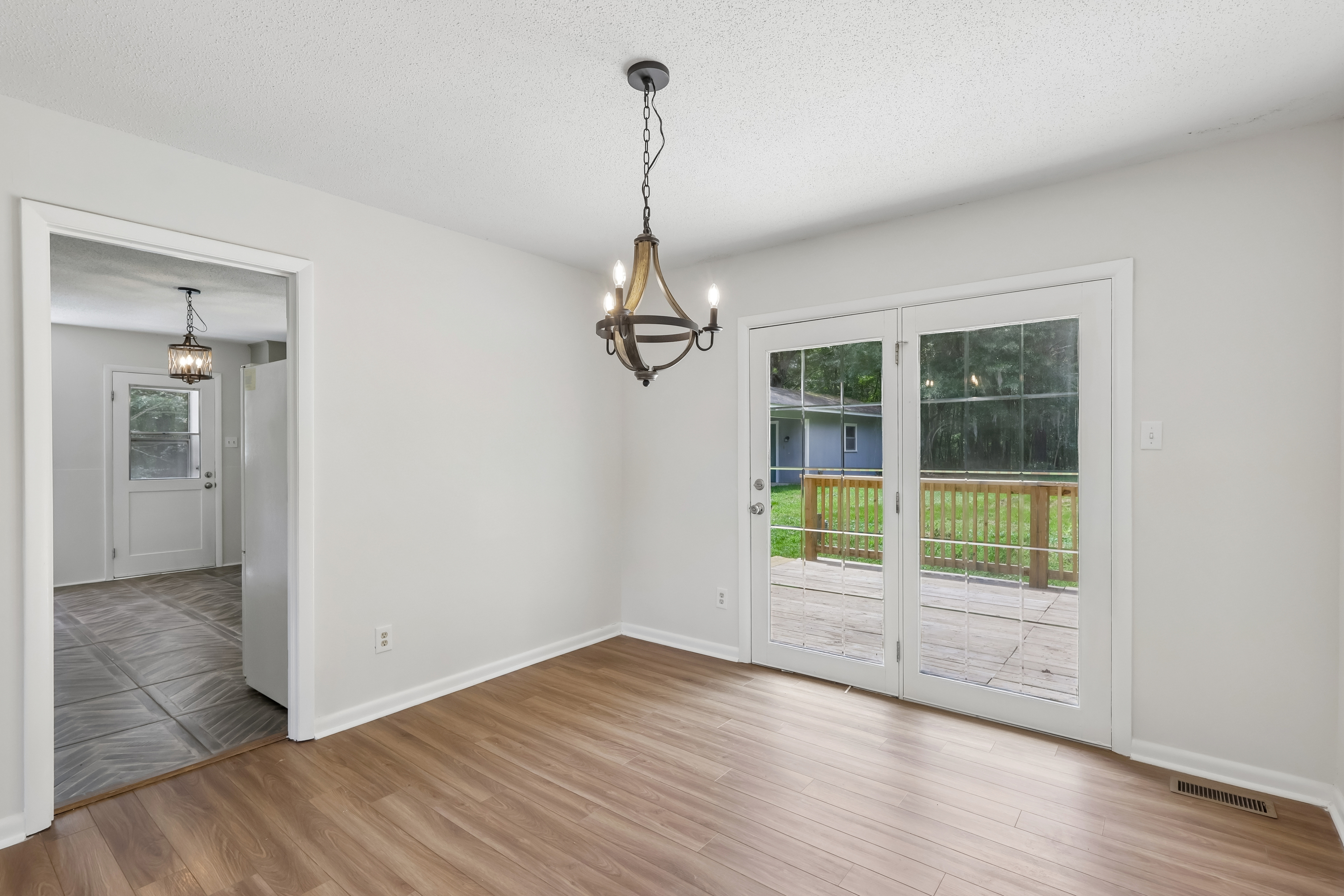 Photo 15 of 31 of 33269 Courtland Dr, Albemarle, NC
