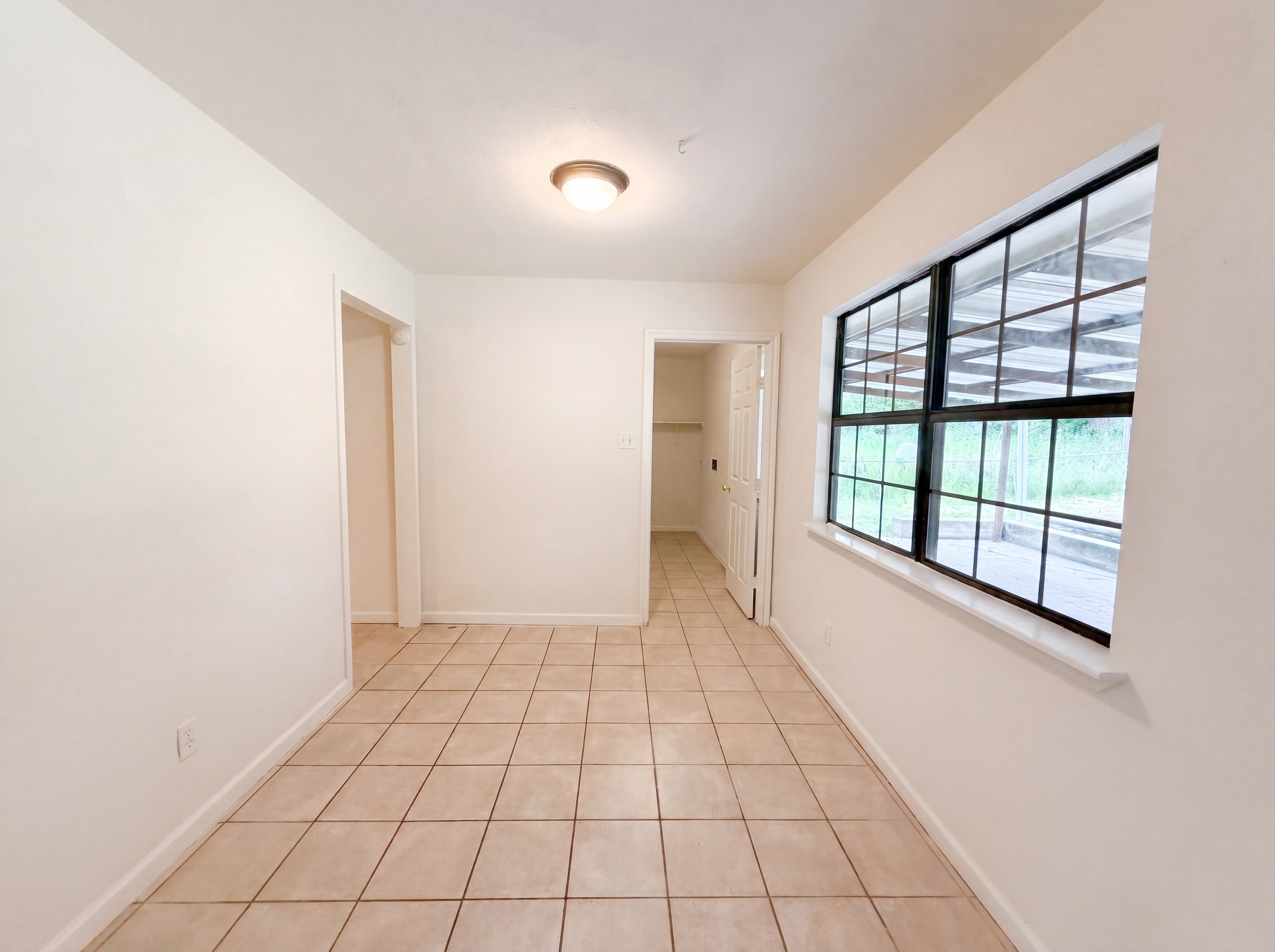 Photo 12 of 16 of 912 Hackberry St, Copperas Cove, TX