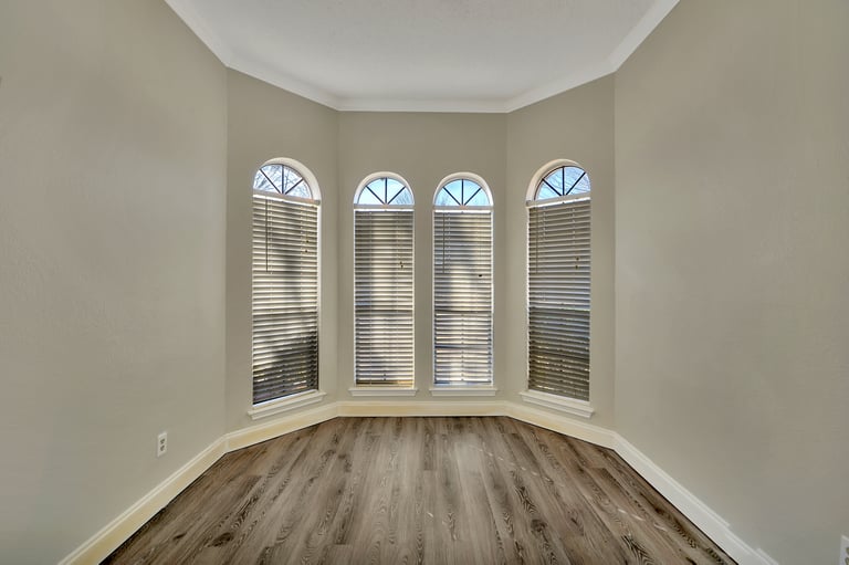Photo 4 of 24 - 8813 Briarwood Dr, Rowlett, TX 75088