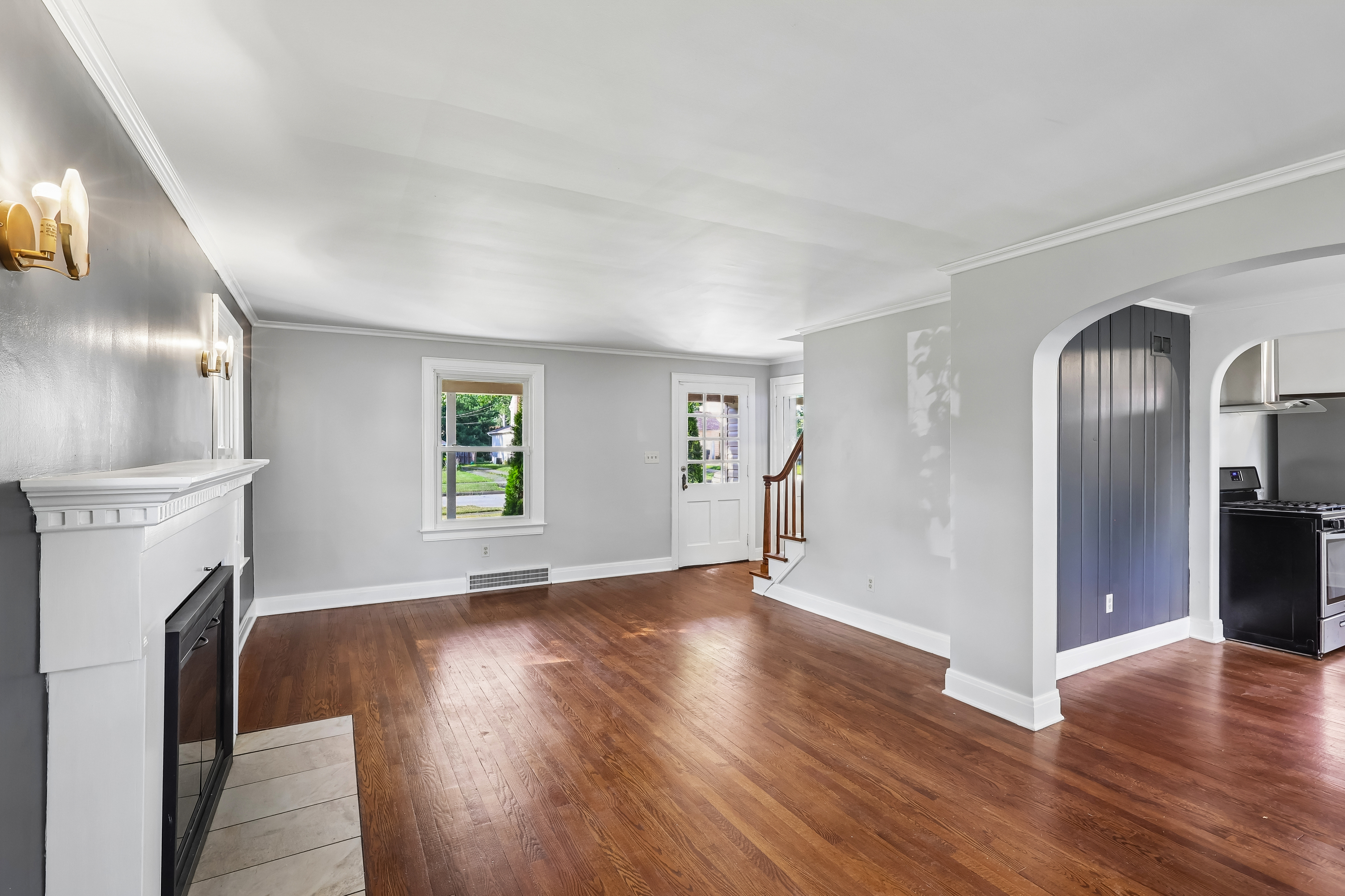 Photo 11 of 39 of 1824 Edgewood St NE, Warren, OH